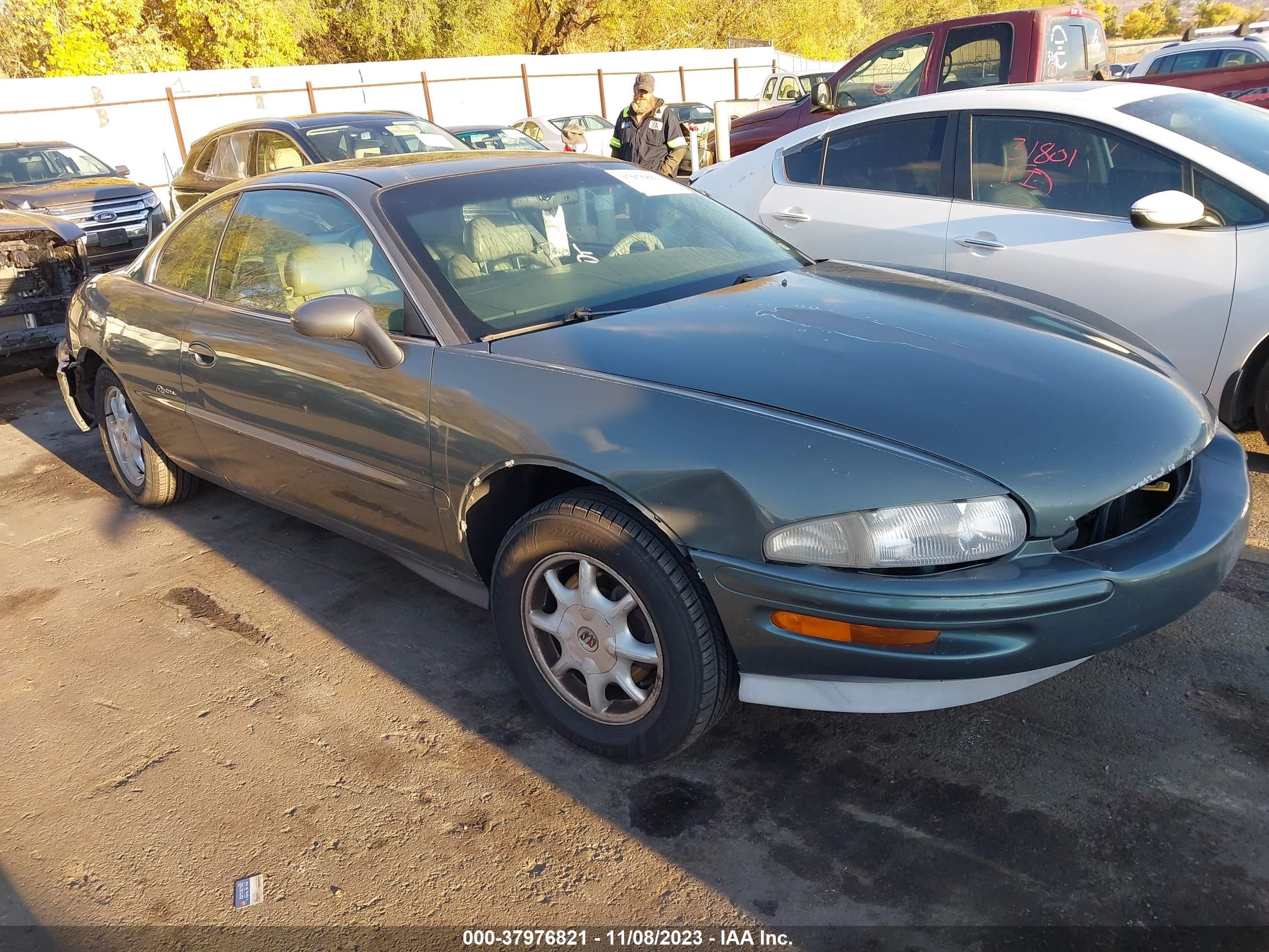 buick riviera 1998 1g4gd2211w4703205