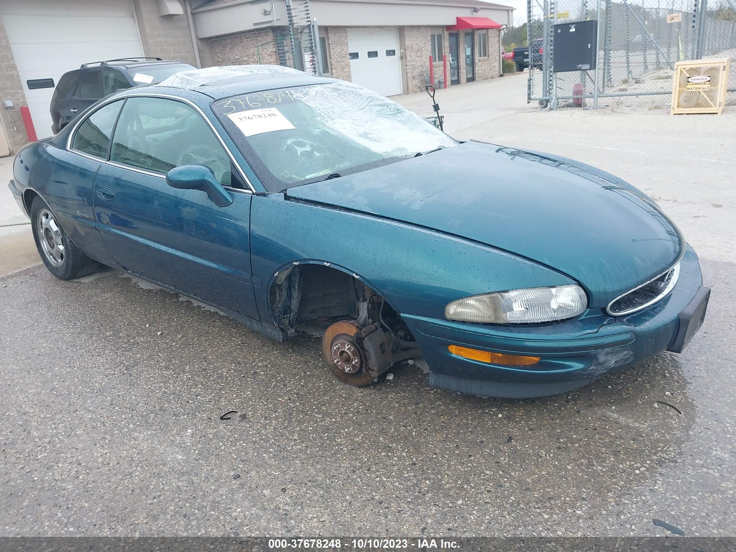 buick riviera 1998 1g4gd2211w4705746