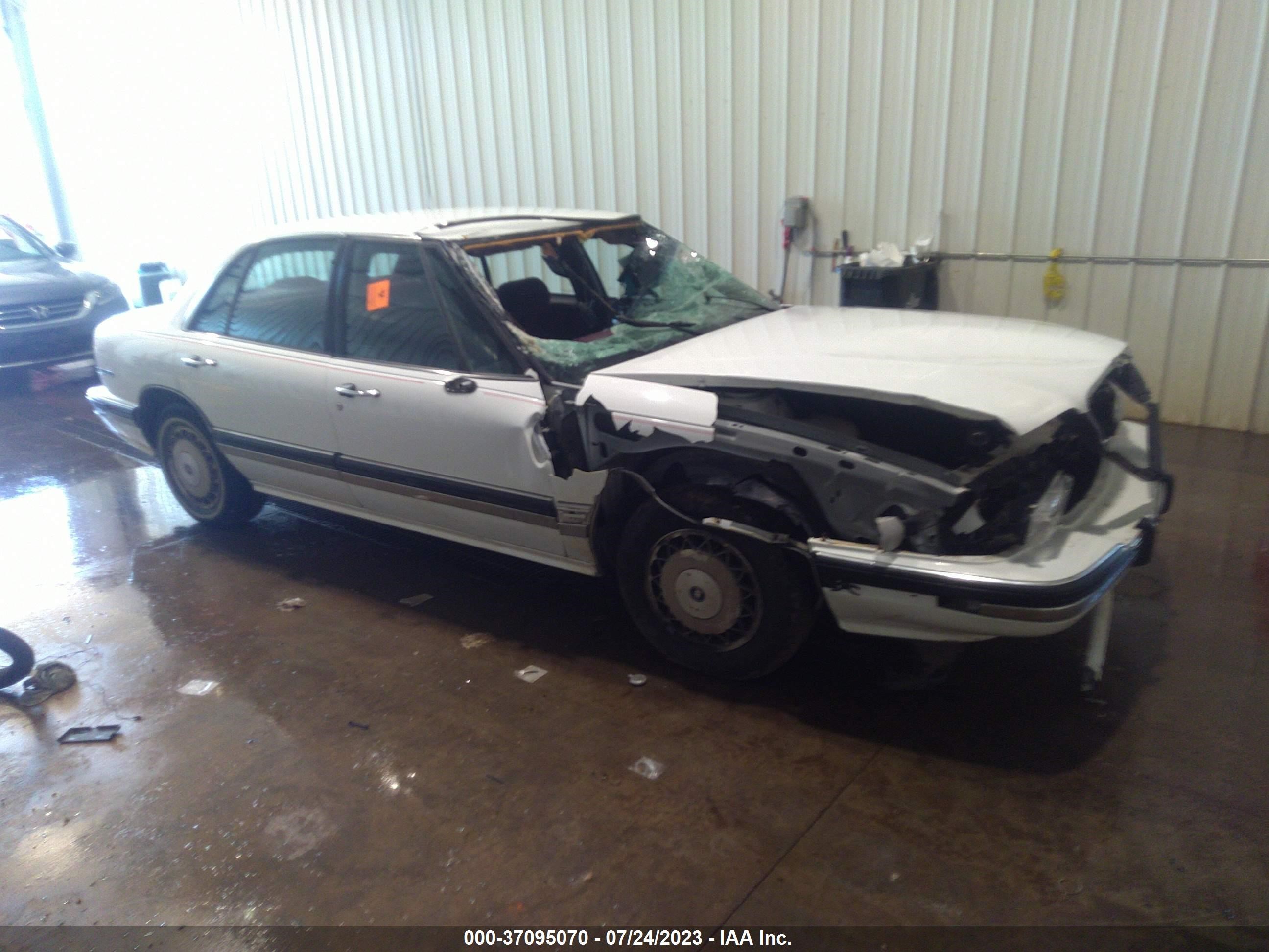 buick lesabre 1996 1g4hr52k1th445823