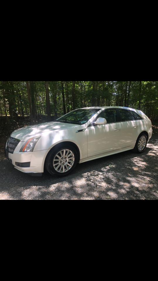 cadillac cts 2011 1g6da8eyxb0116761