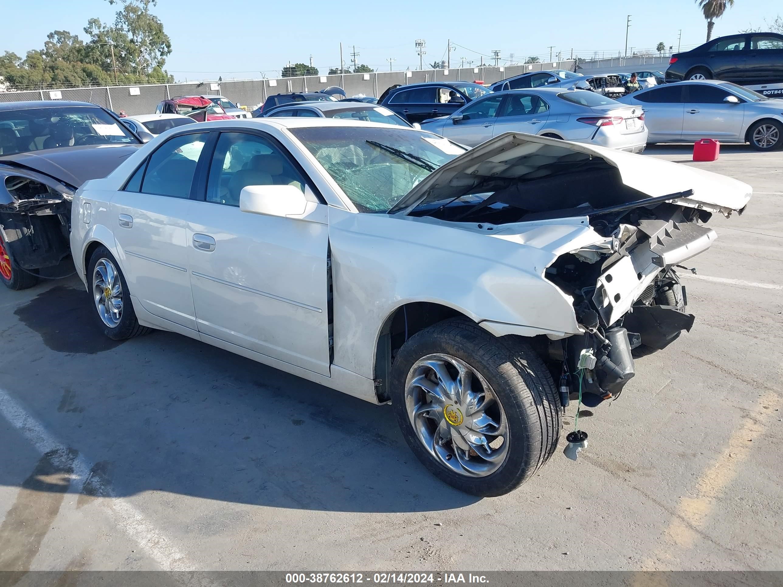 cadillac cts 2004 1g6dm577040136370