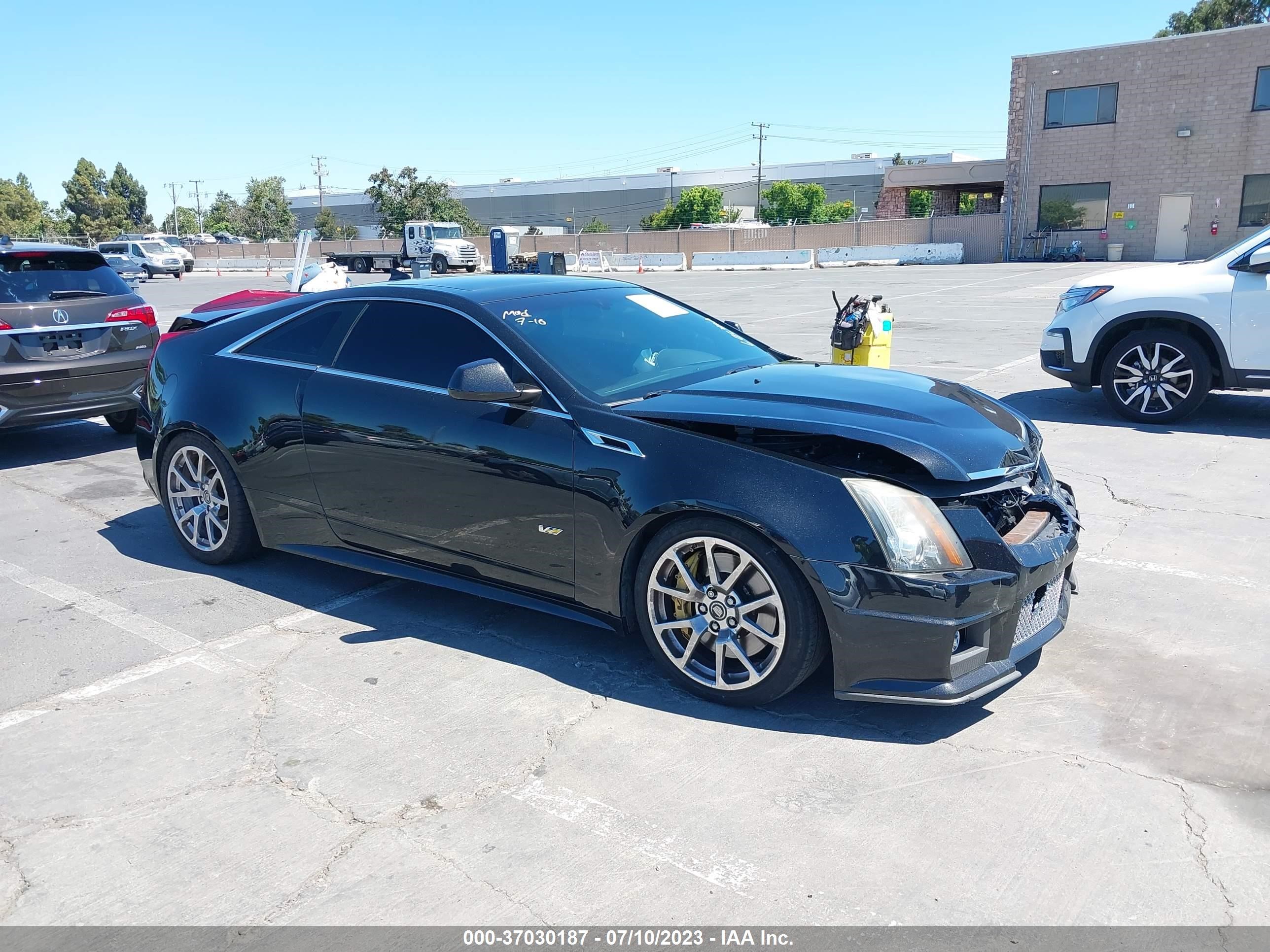 cadillac cts-v 2013 1g6dv1ep6d0157913