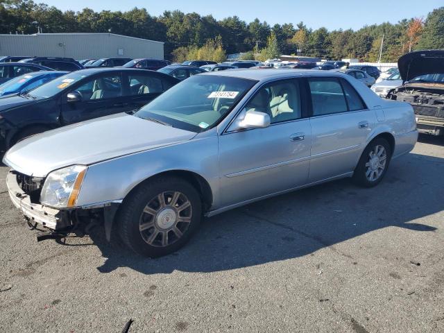 cadillac dts 2010 1g6ka5ey2au101295