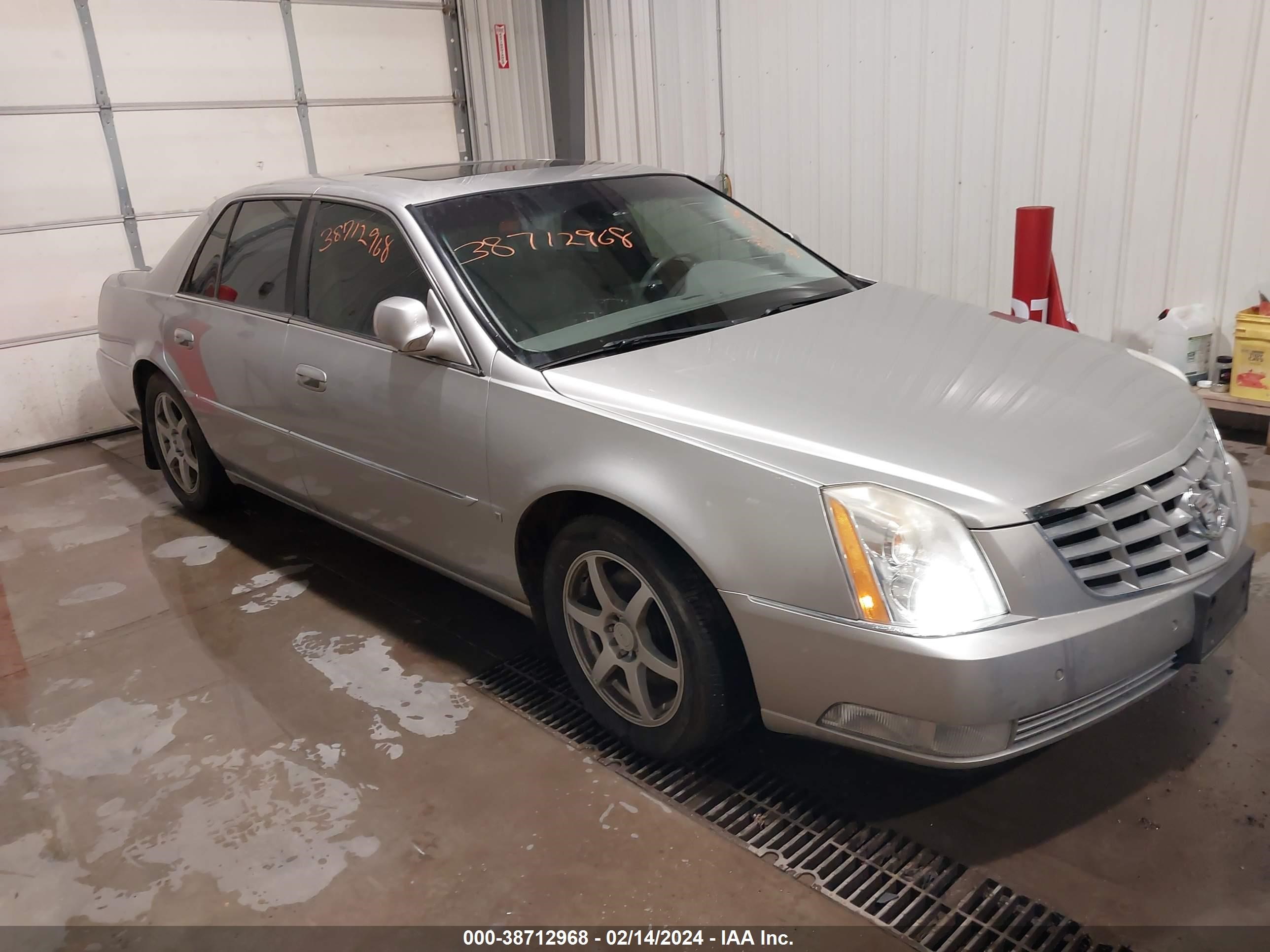 cadillac dts 2006 1g6kd57y76u192365