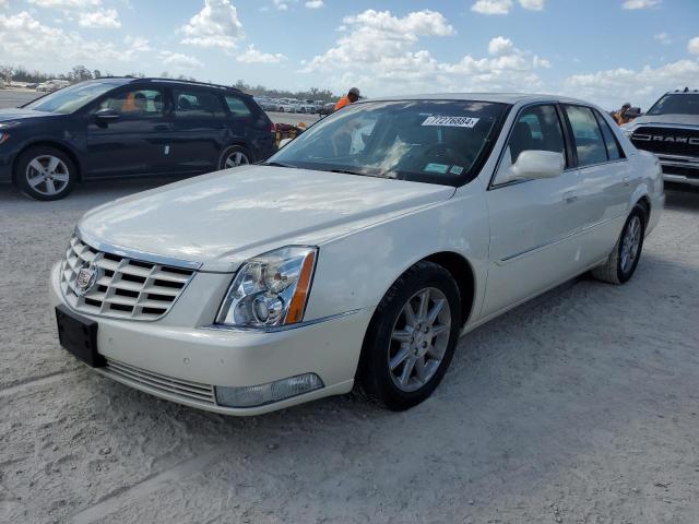 cadillac dts luxury 2011 1g6kd5e68bu103351