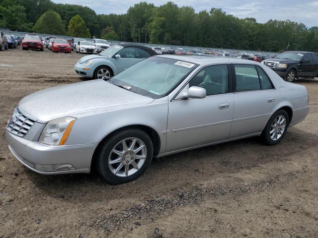 cadillac dts luxury 2010 1g6kd5ey9au107876