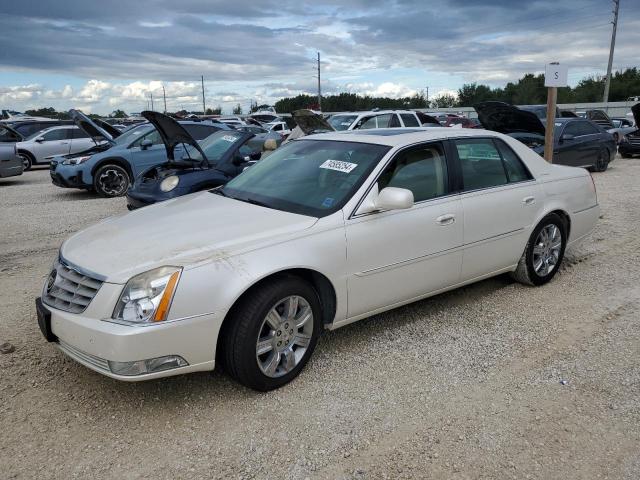 cadillac dts platin 2011 1g6kp5esxbu144990