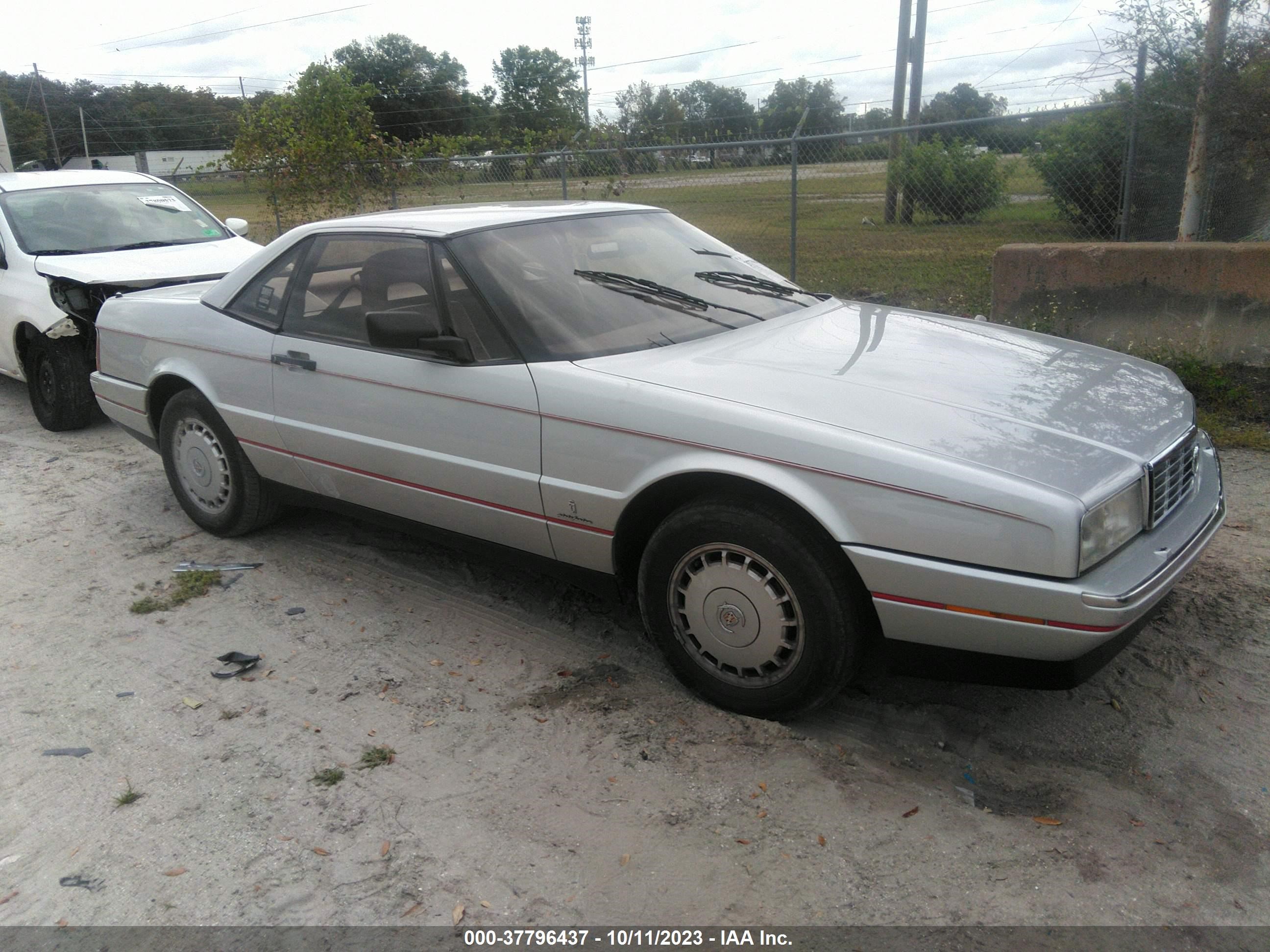 cadillac allante 1987 1g6vr3170hu102270