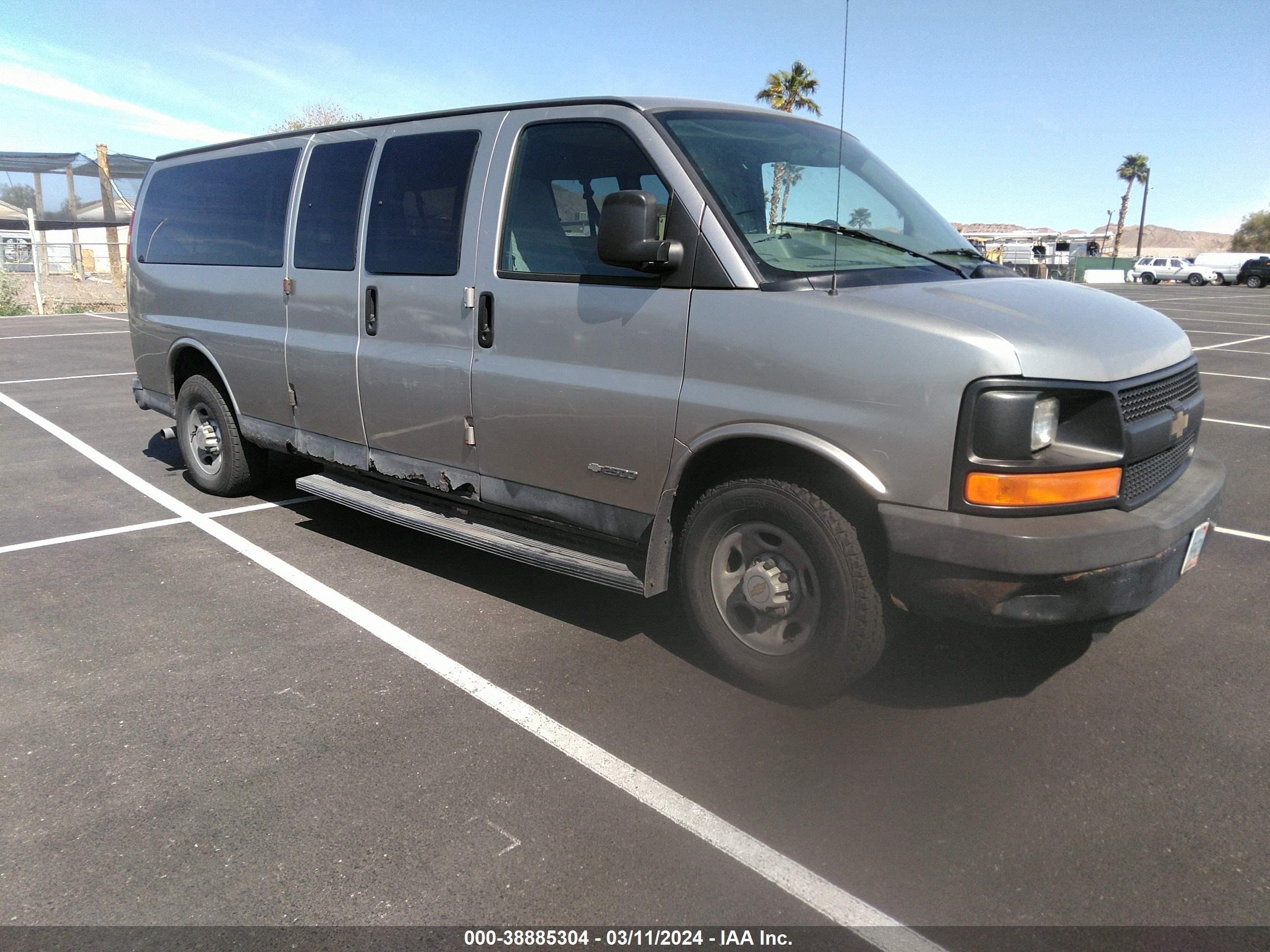 chevrolet express 2003 1gagg29u831211420