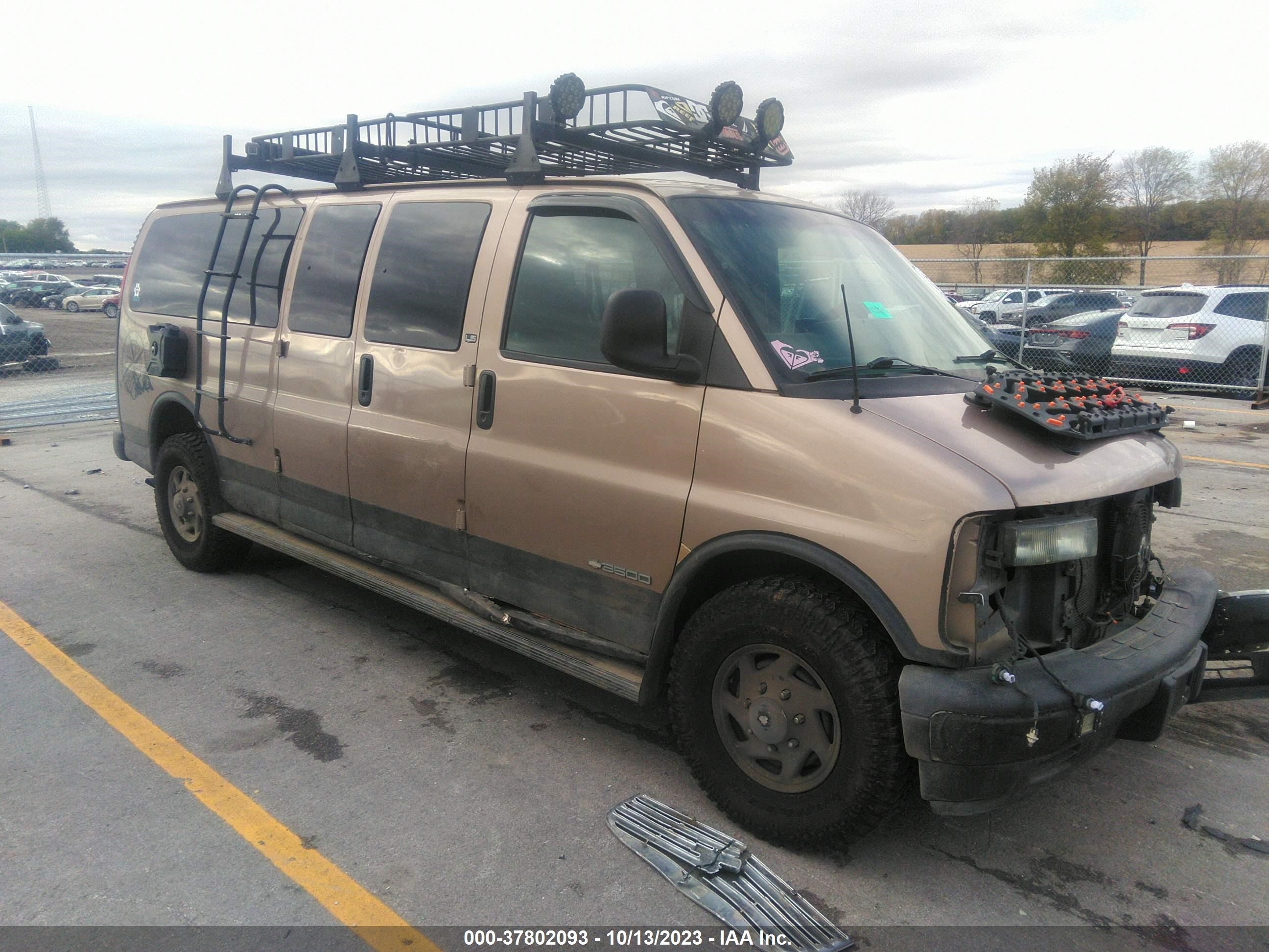 chevrolet express 2002 1gahg39r321108720