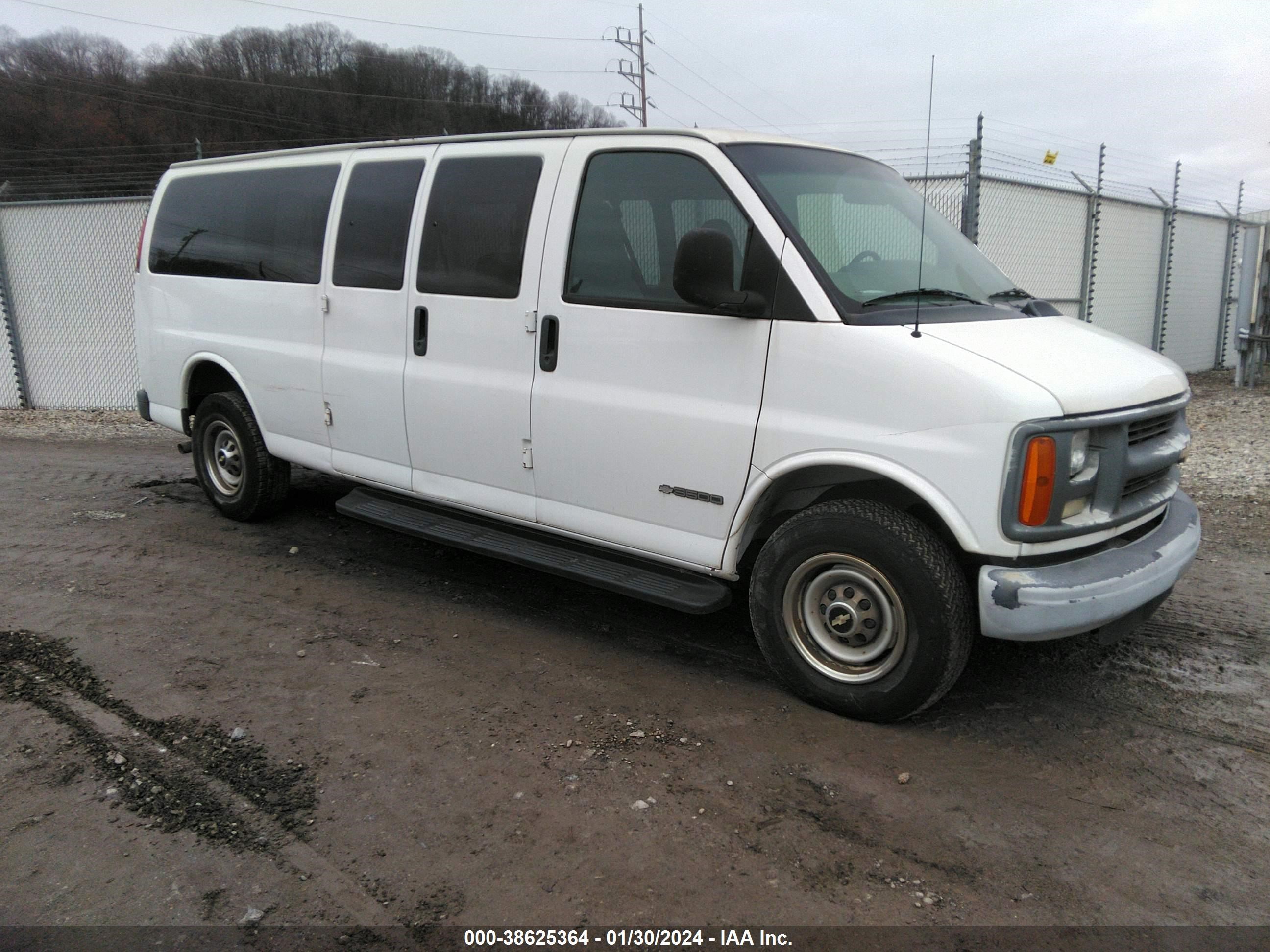 chevrolet express 1998 1gahg39r5w1051474