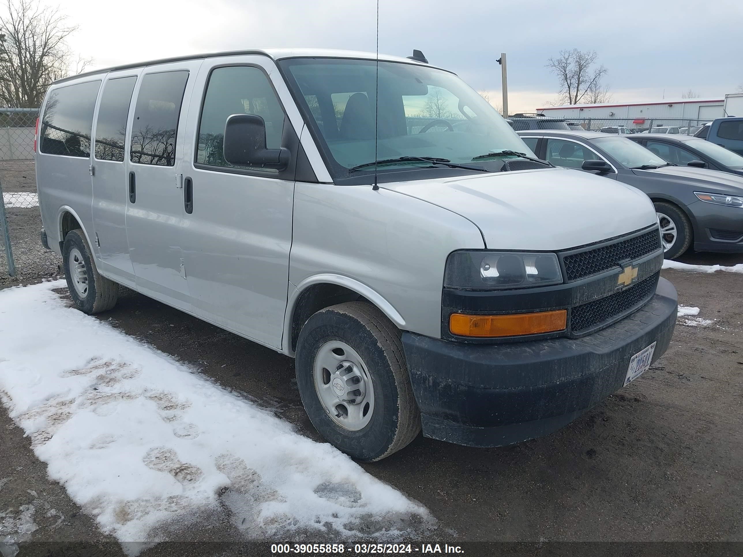 chevrolet express 2018 1gawgefg5j1289582