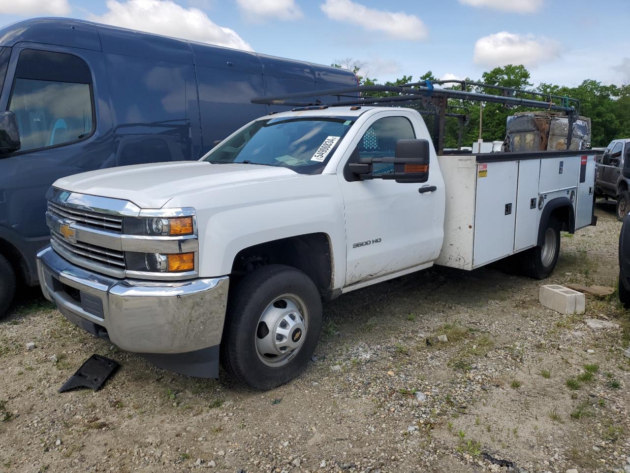 chevrolet silverado 2018 1gb3cycg7jf104970