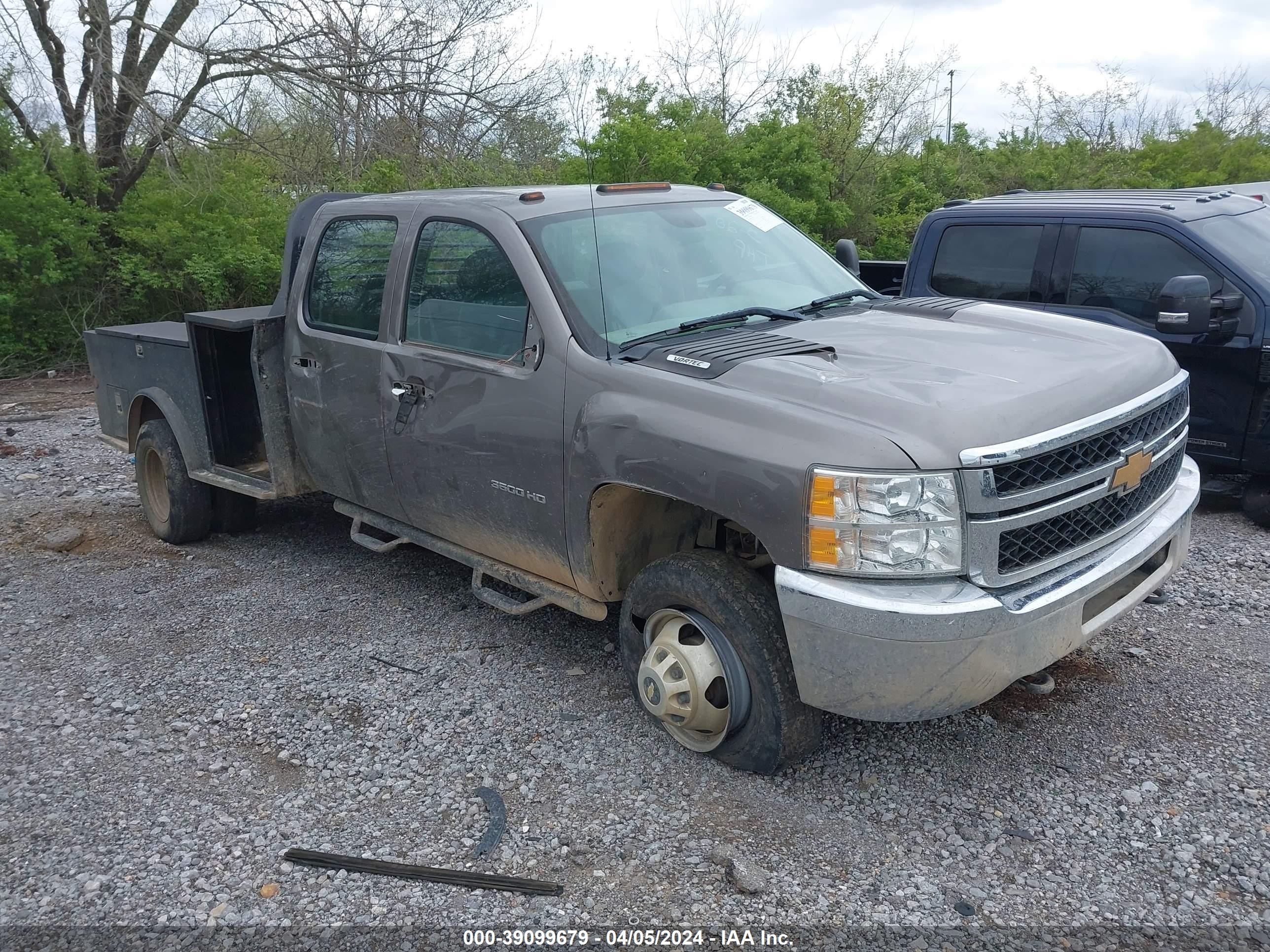 chevrolet  2013 1gb4kzcg8df121164