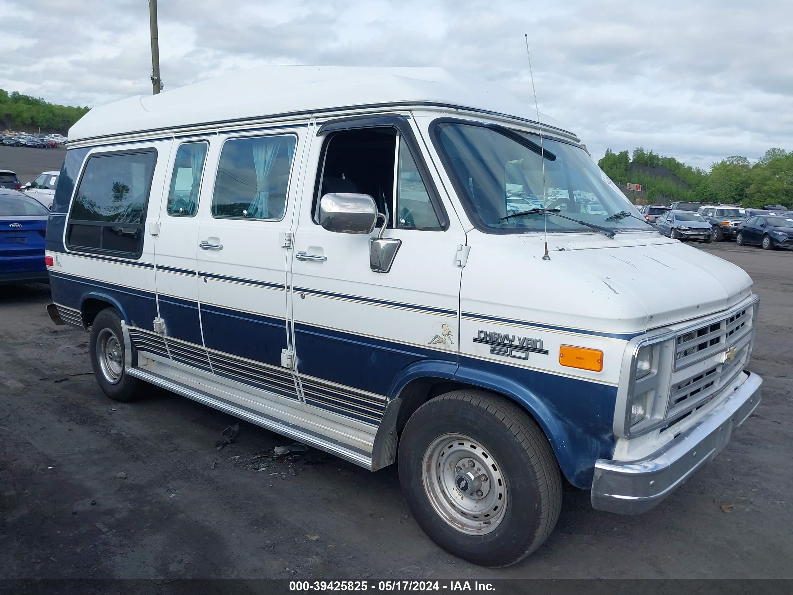 chevrolet van 1990 1gbeg25k7l7139033