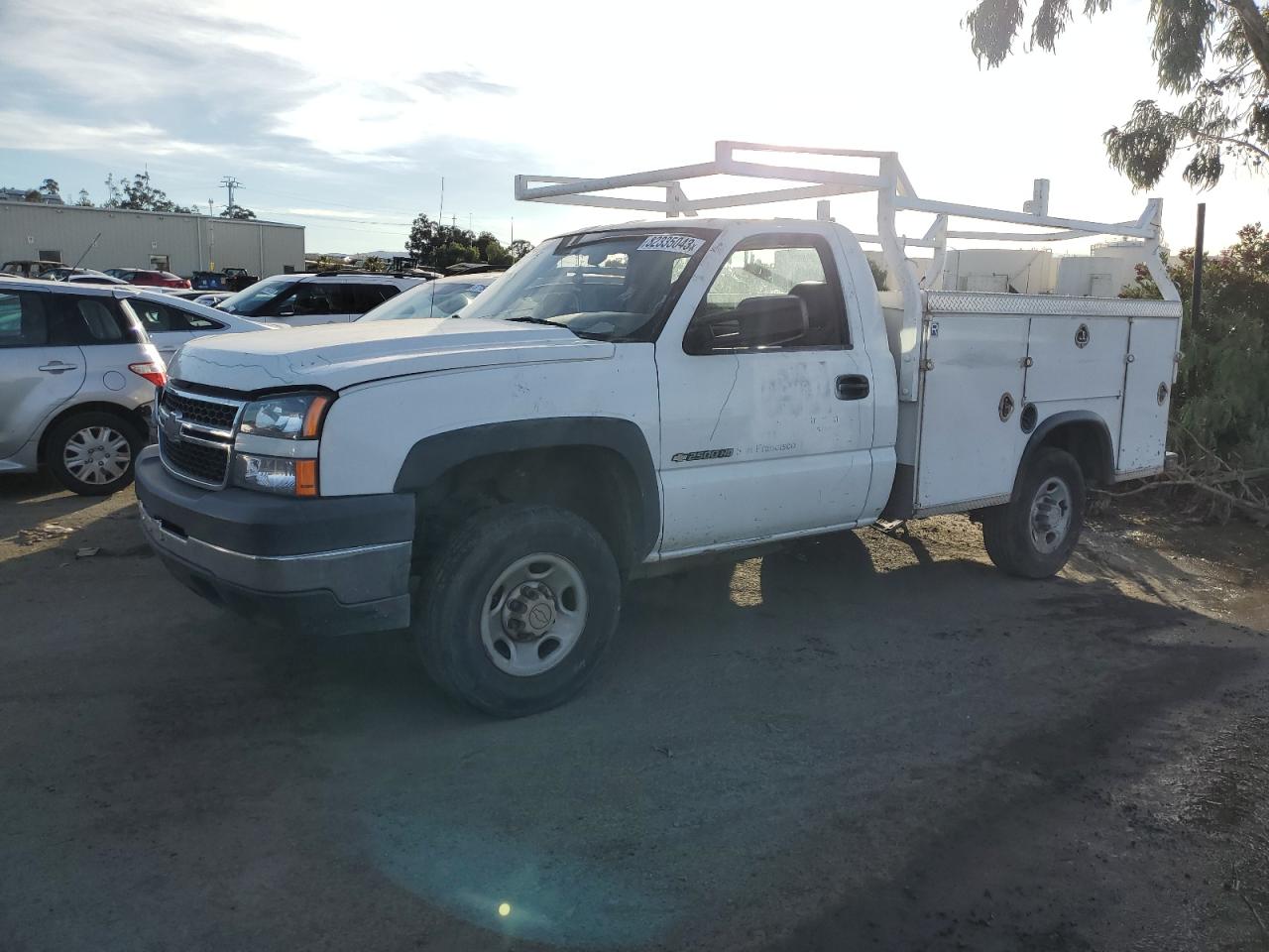 chevrolet silverado 2006 1gbhc24u16e267019