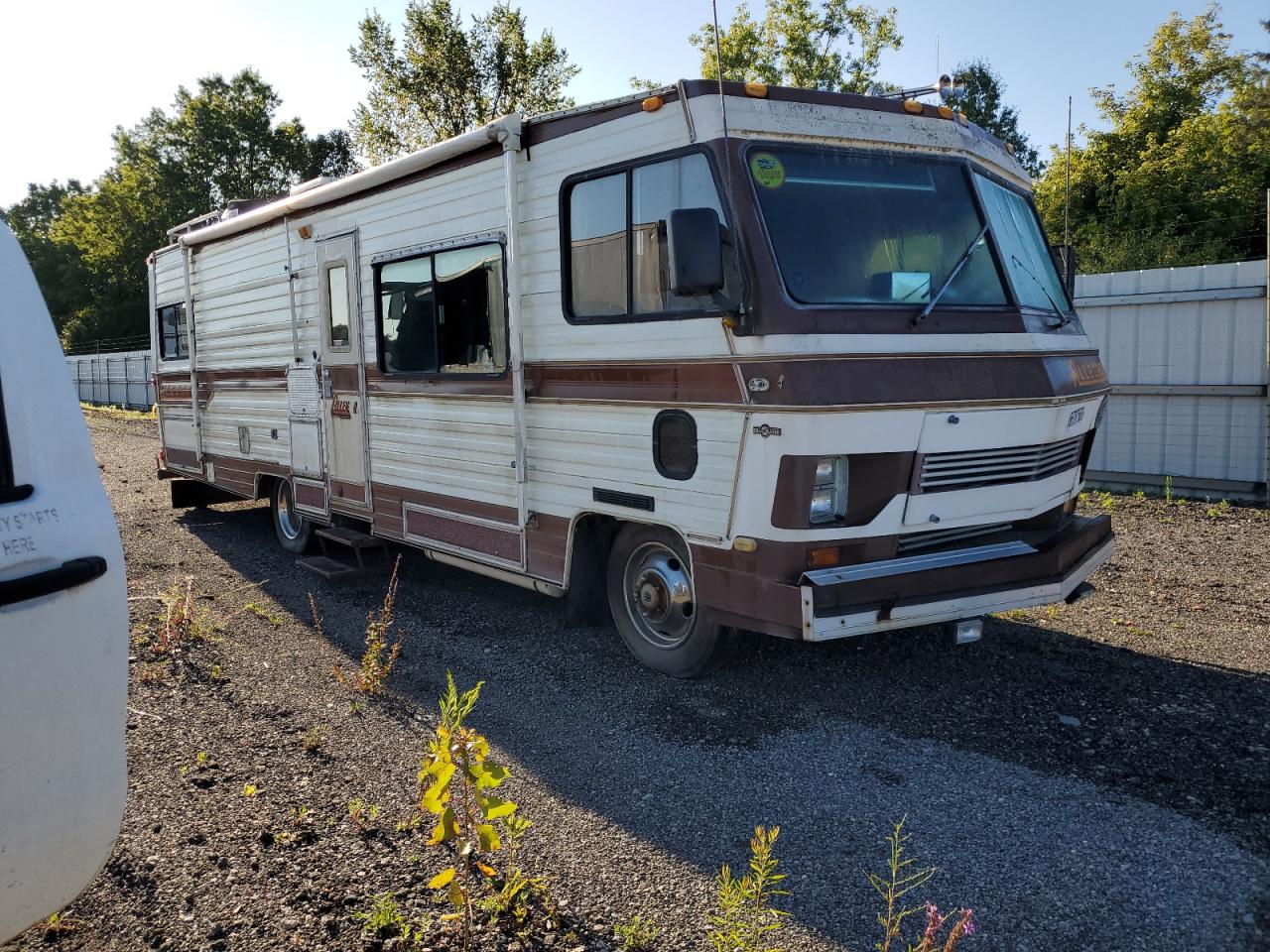 chevrolet  1985 1gbkp37w9f3332336