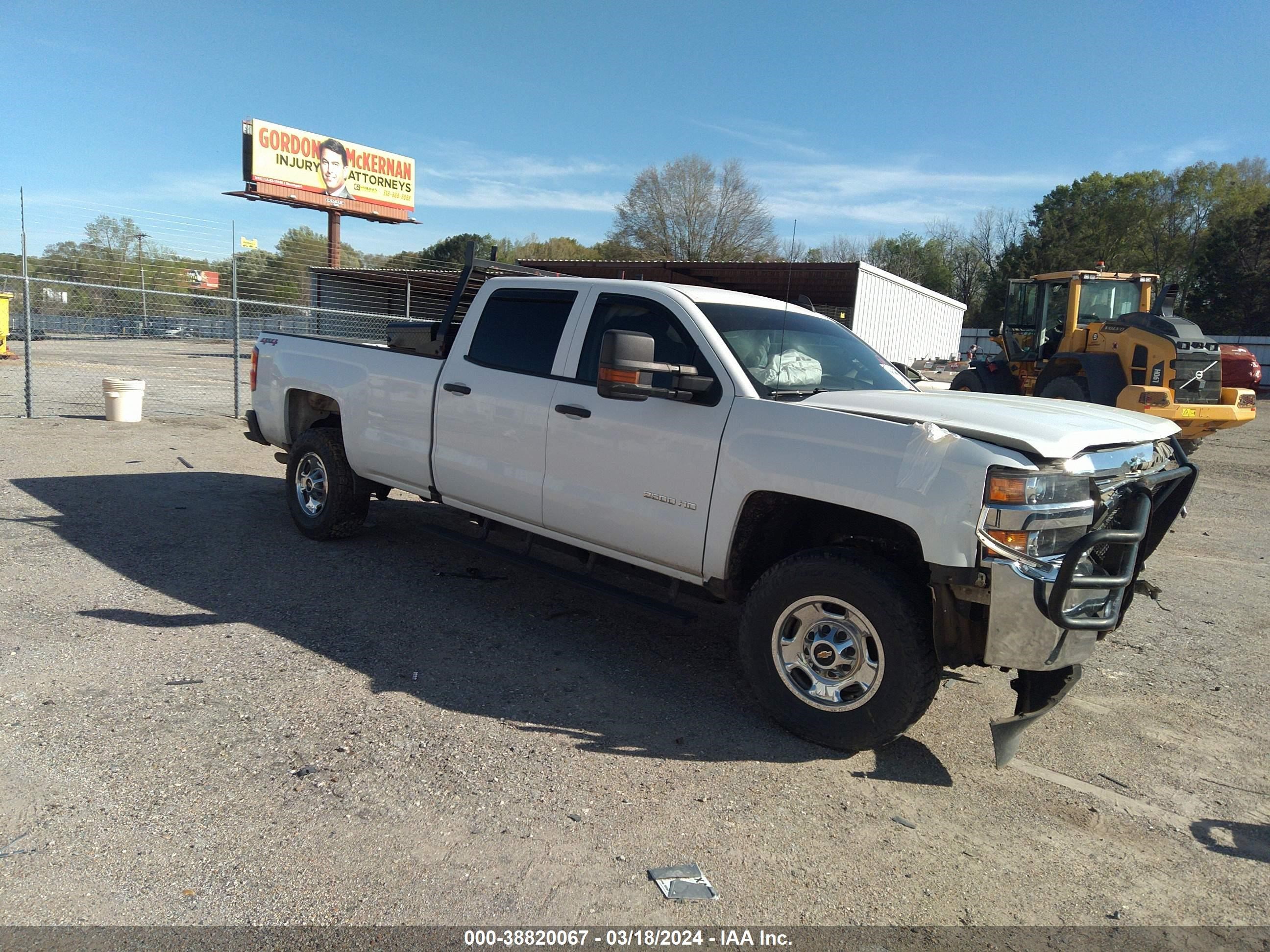 chevrolet silverado 2018 1gc1kueg0jf264300