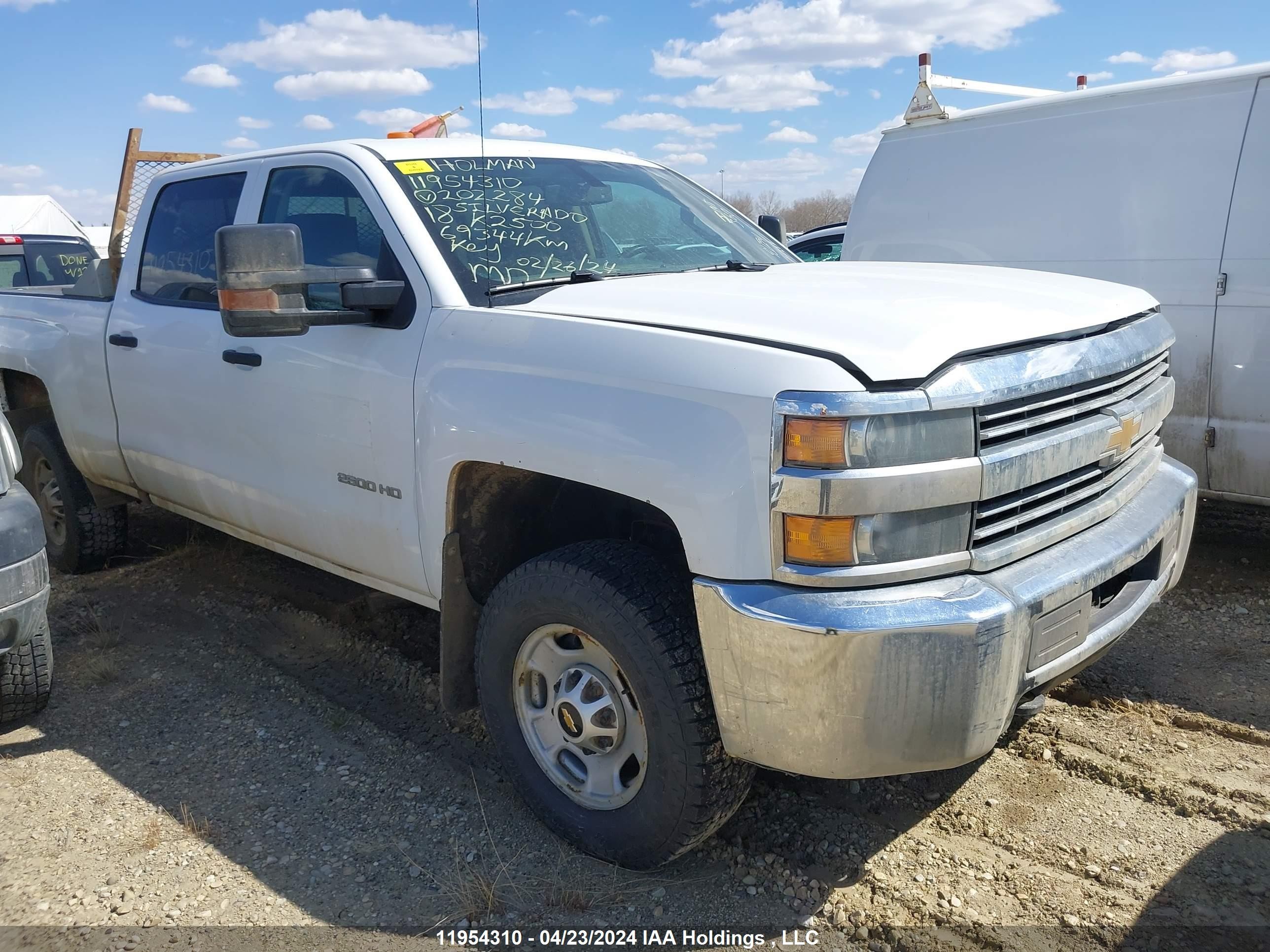 chevrolet silverado 2018 1gc1kueg4jf202284