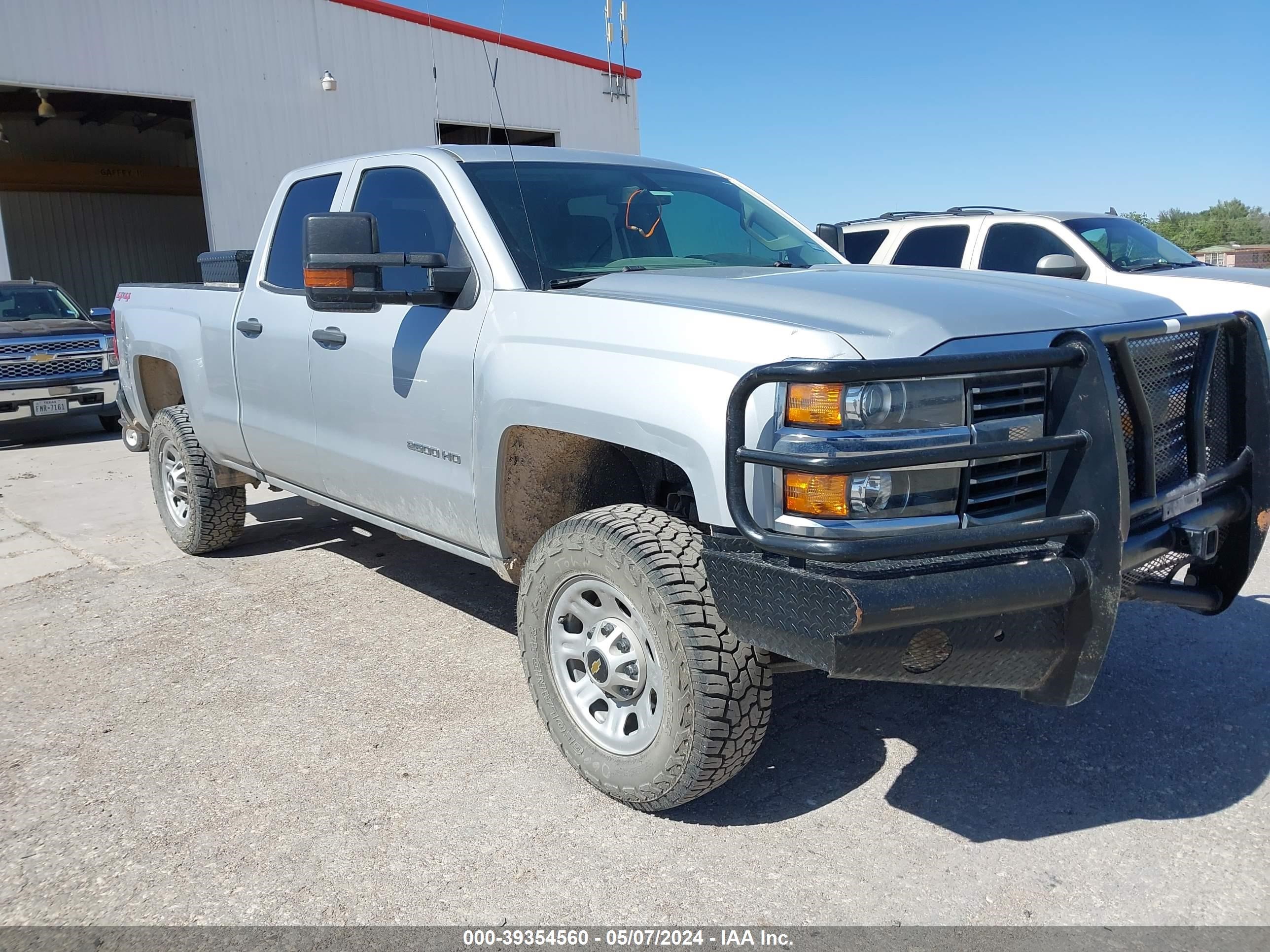 chevrolet silverado 2018 1gc2kueg2jz258971