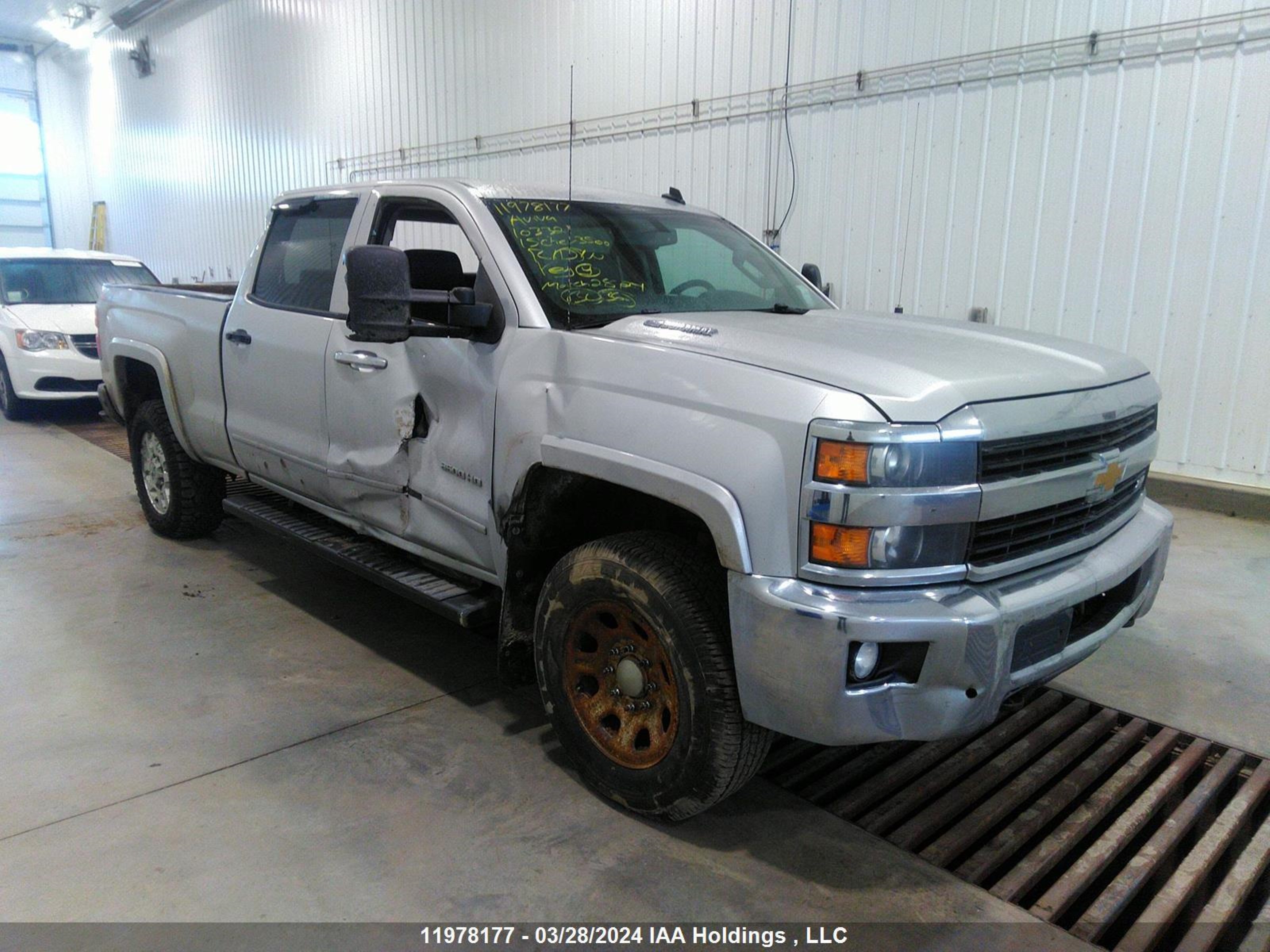 chevrolet silverado 2015 1gc4k0c83ff103321