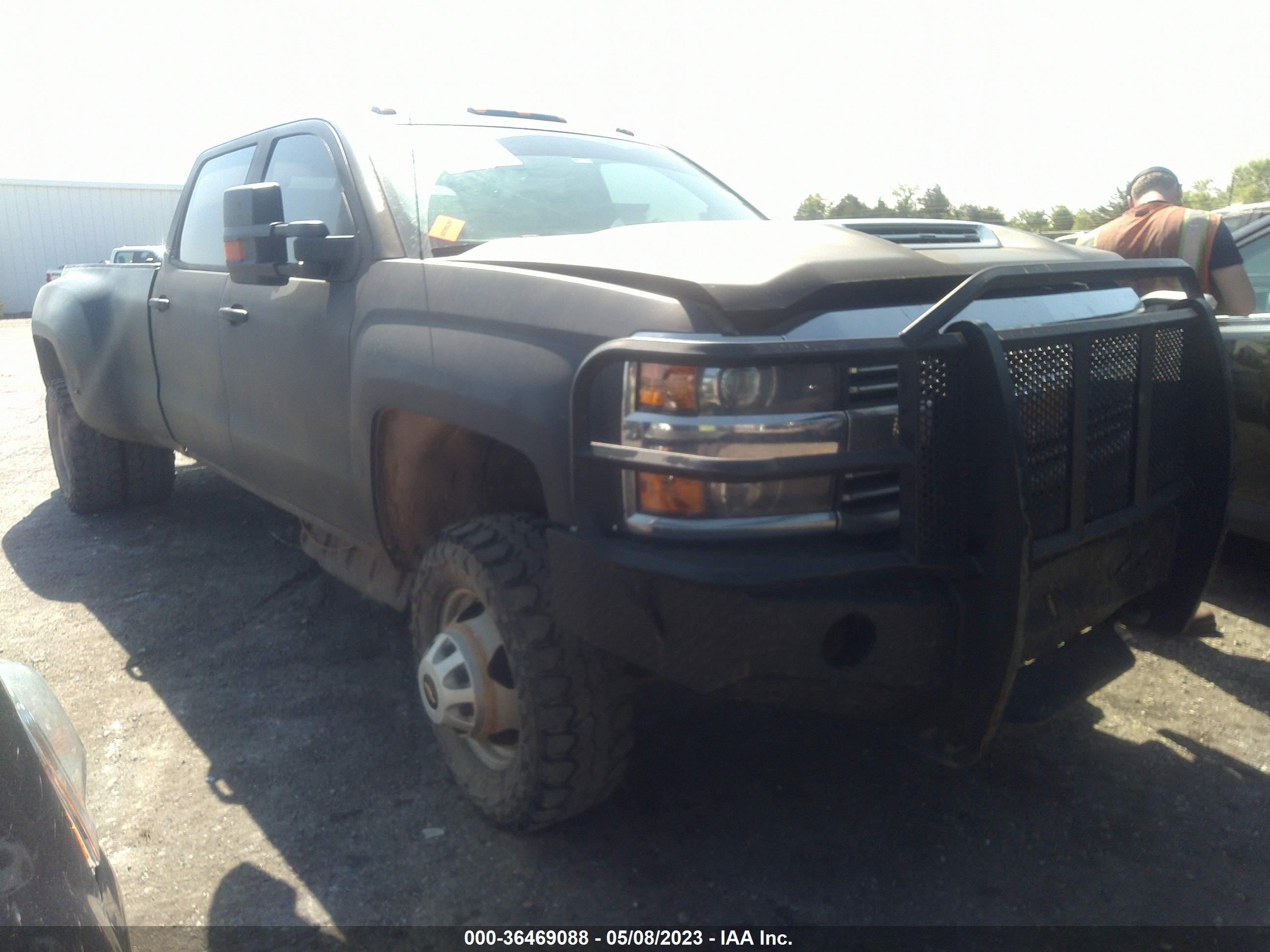 chevrolet silverado 2018 1gc4kycy1jf212867