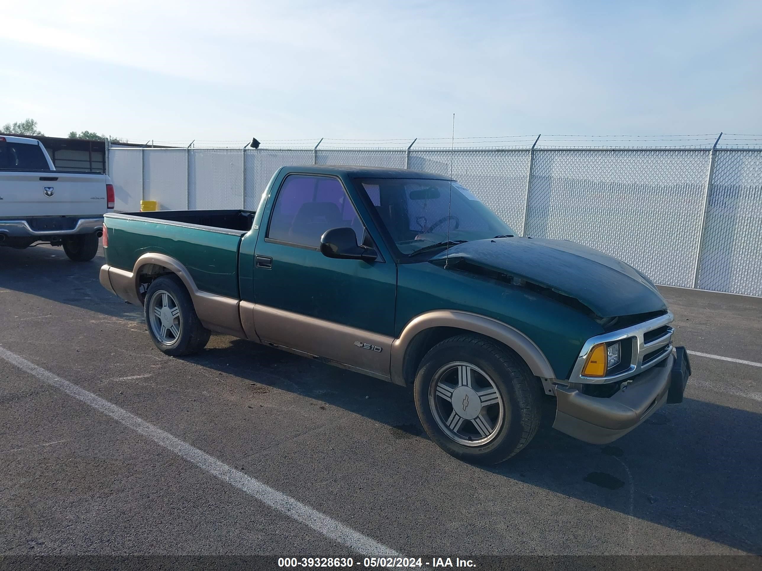 chevrolet s-10 pickup 1996 1gccs14x0t8173706