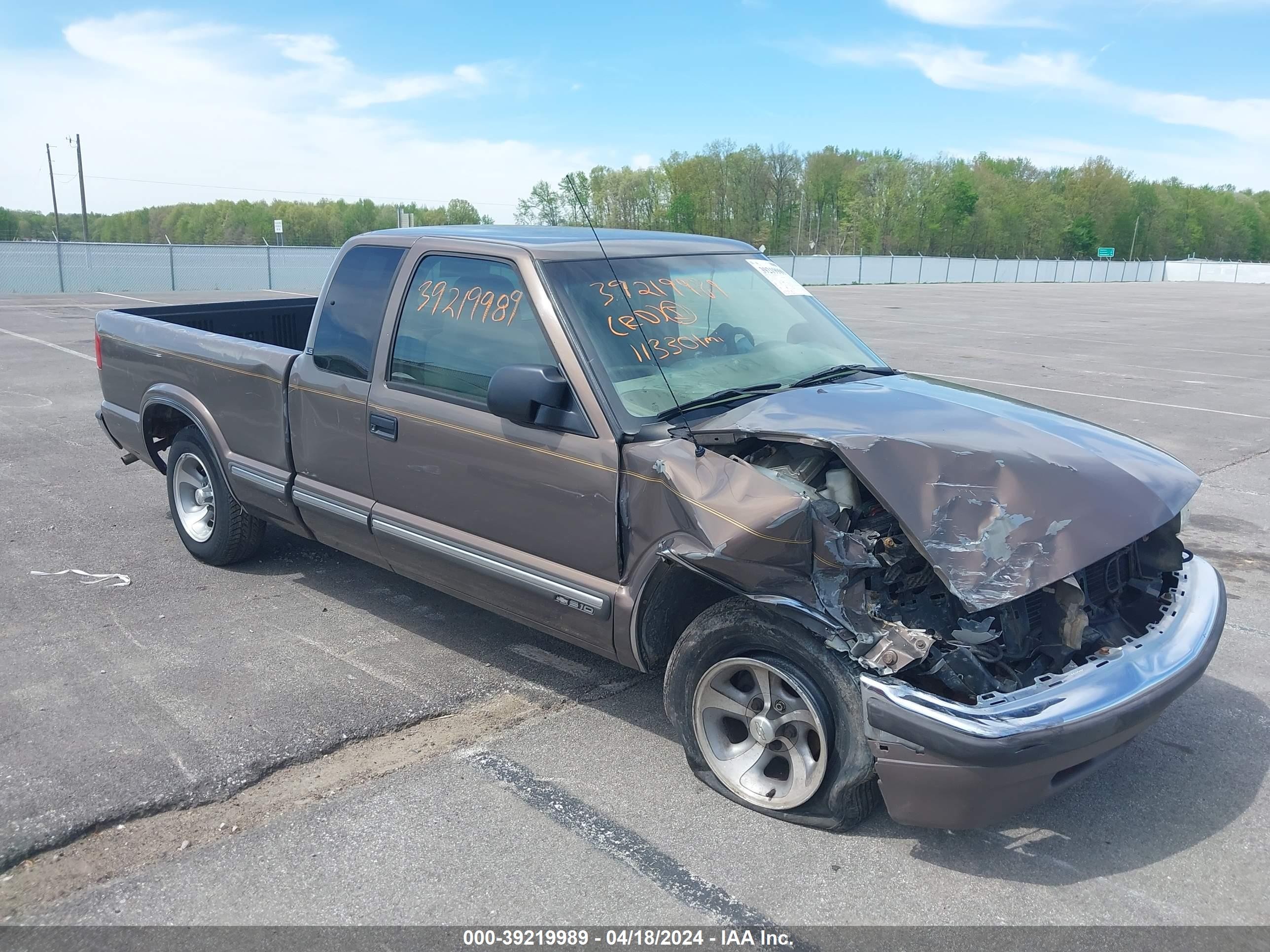 chevrolet s-10 pickup 2000 1gccs1944yk141575