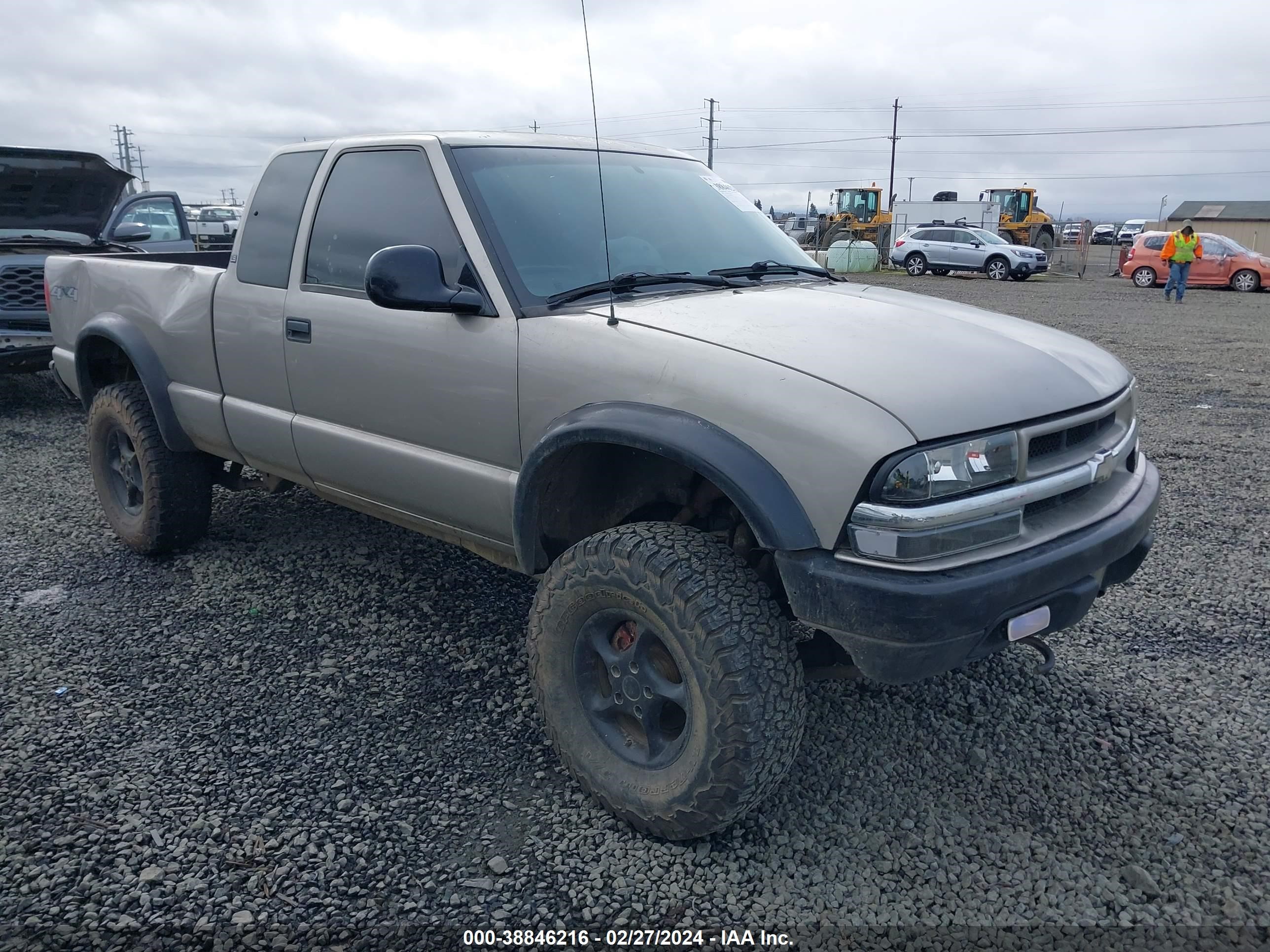 chevrolet s-10 pickup 1998 1gcct19w5w8196593