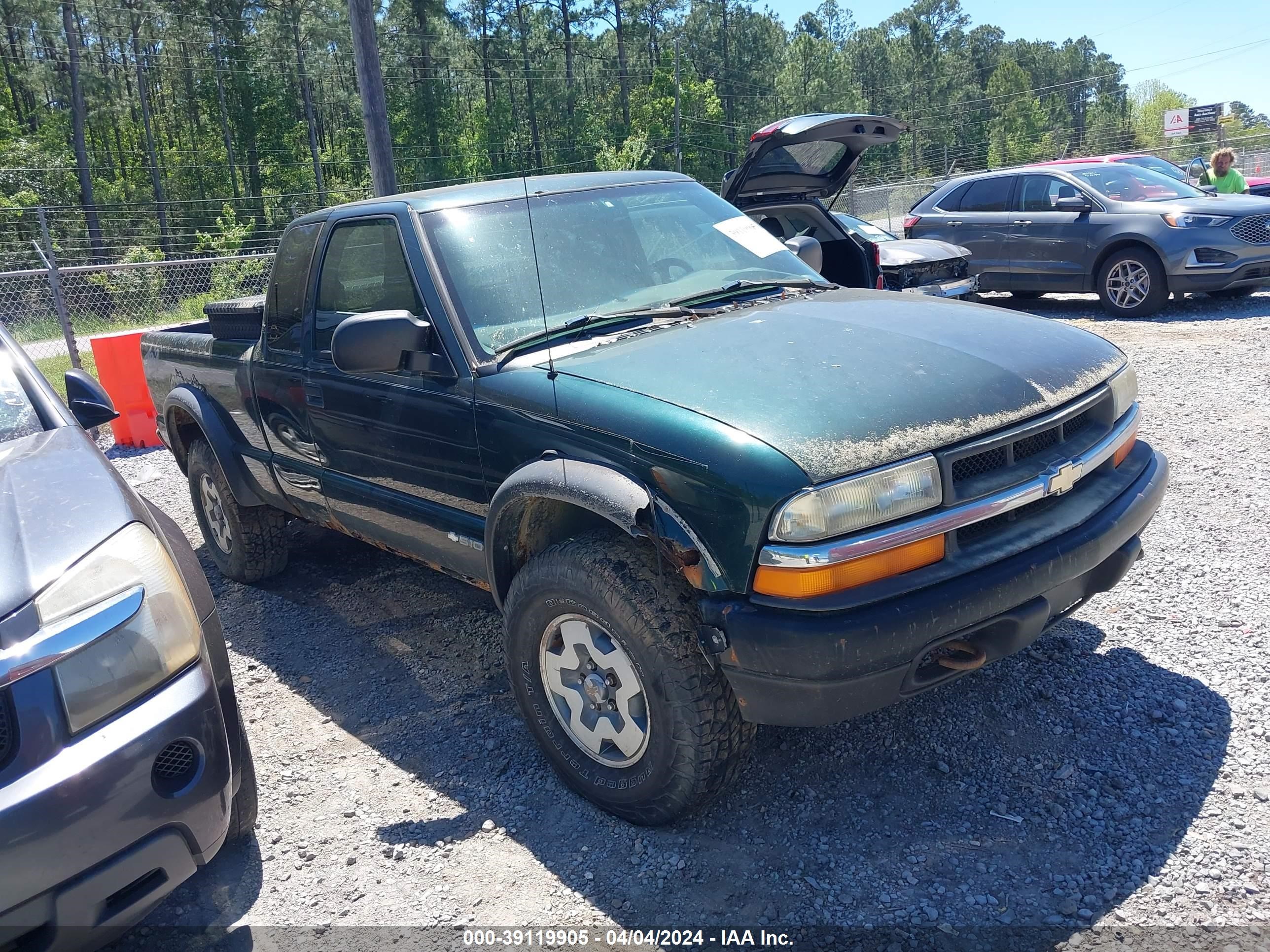 chevrolet s-10 pickup 2002 1gcct19w928170735