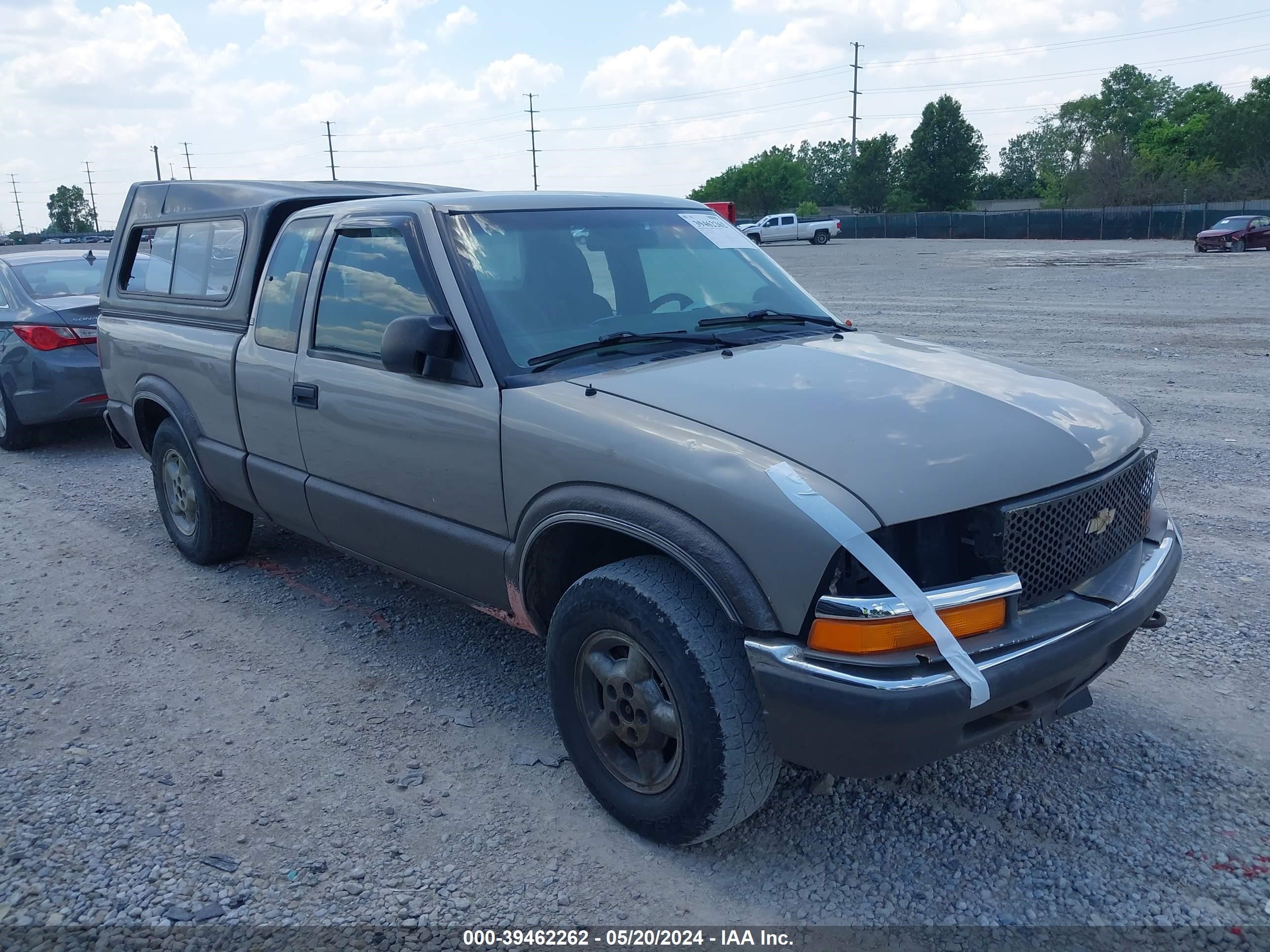 chevrolet s-10 pickup 2001 1gcdt19w018164311