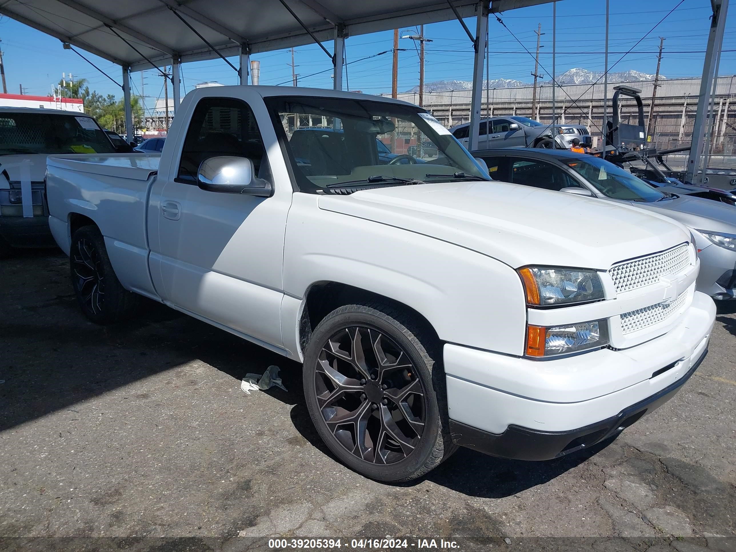 chevrolet silverado 2005 1gcec14v15z356047