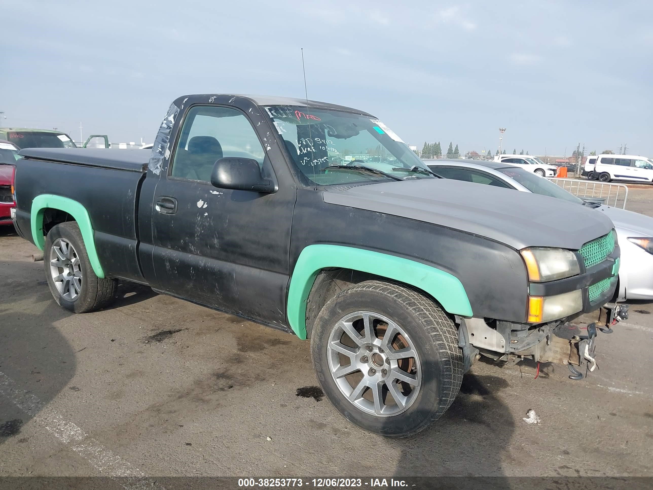 chevrolet silverado 2004 1gcec14v34z223255