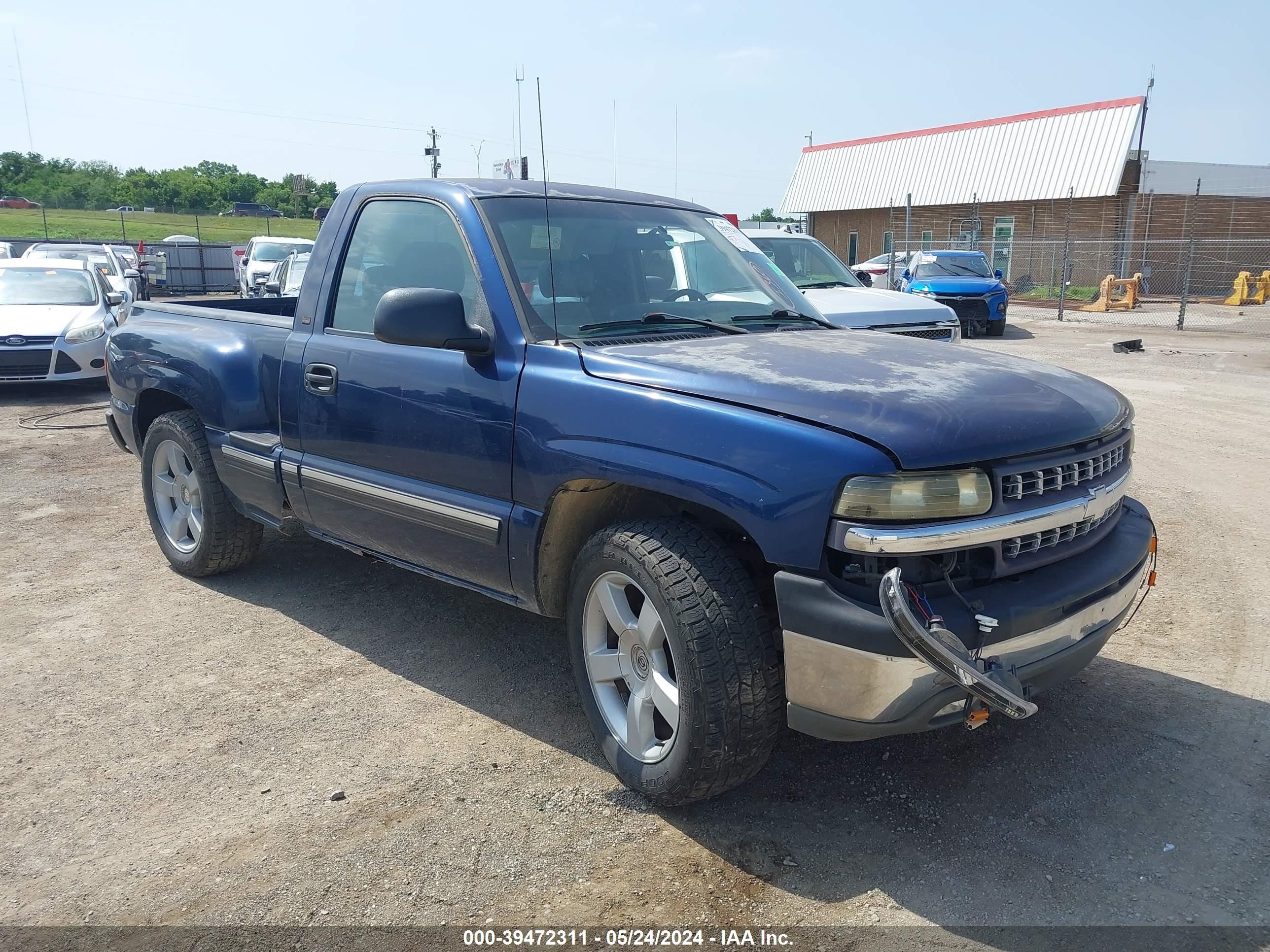 chevrolet silverado 2002 1gcec14vx2z161186