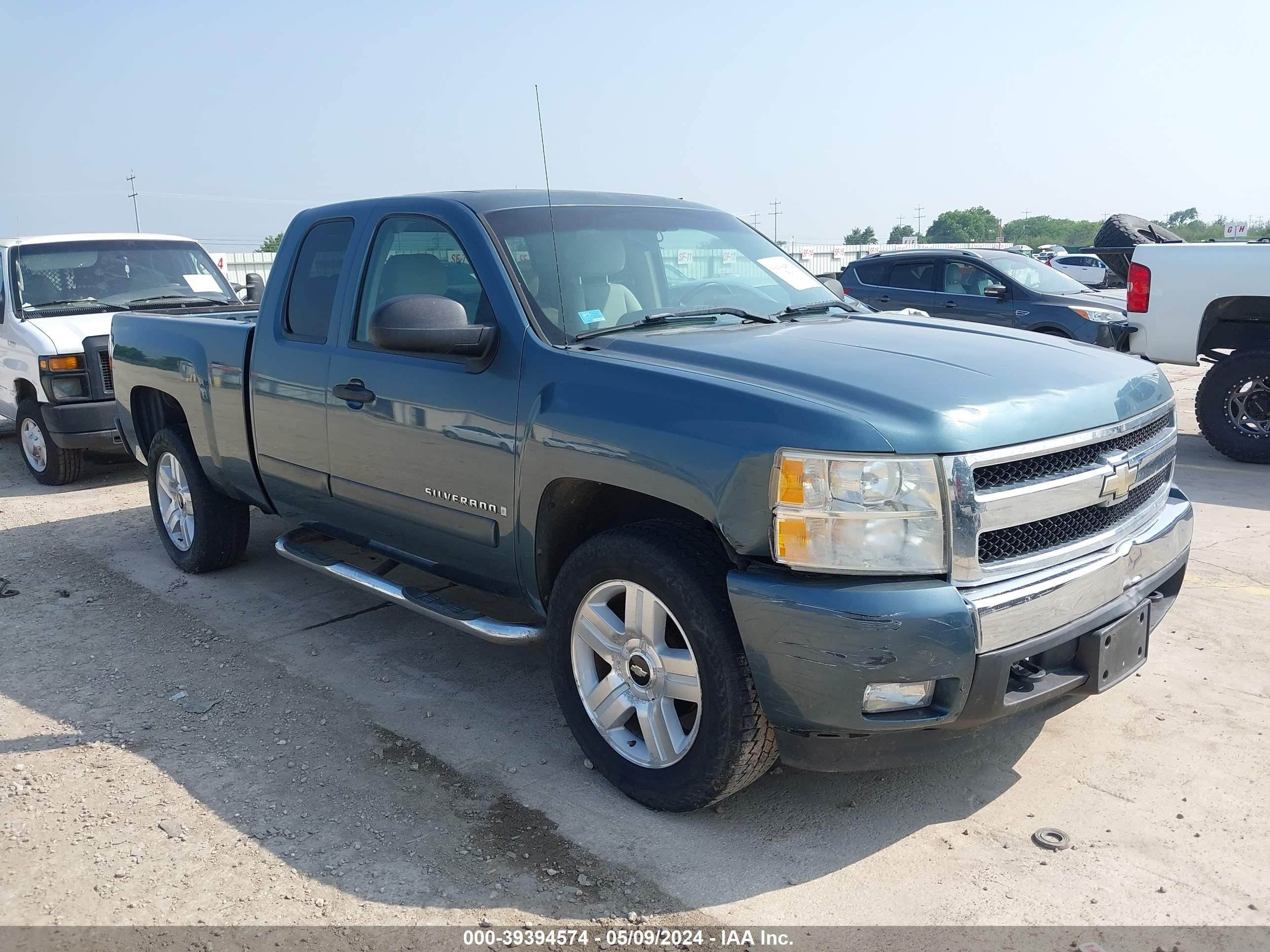 chevrolet silverado 2007 1gcec19057z624338