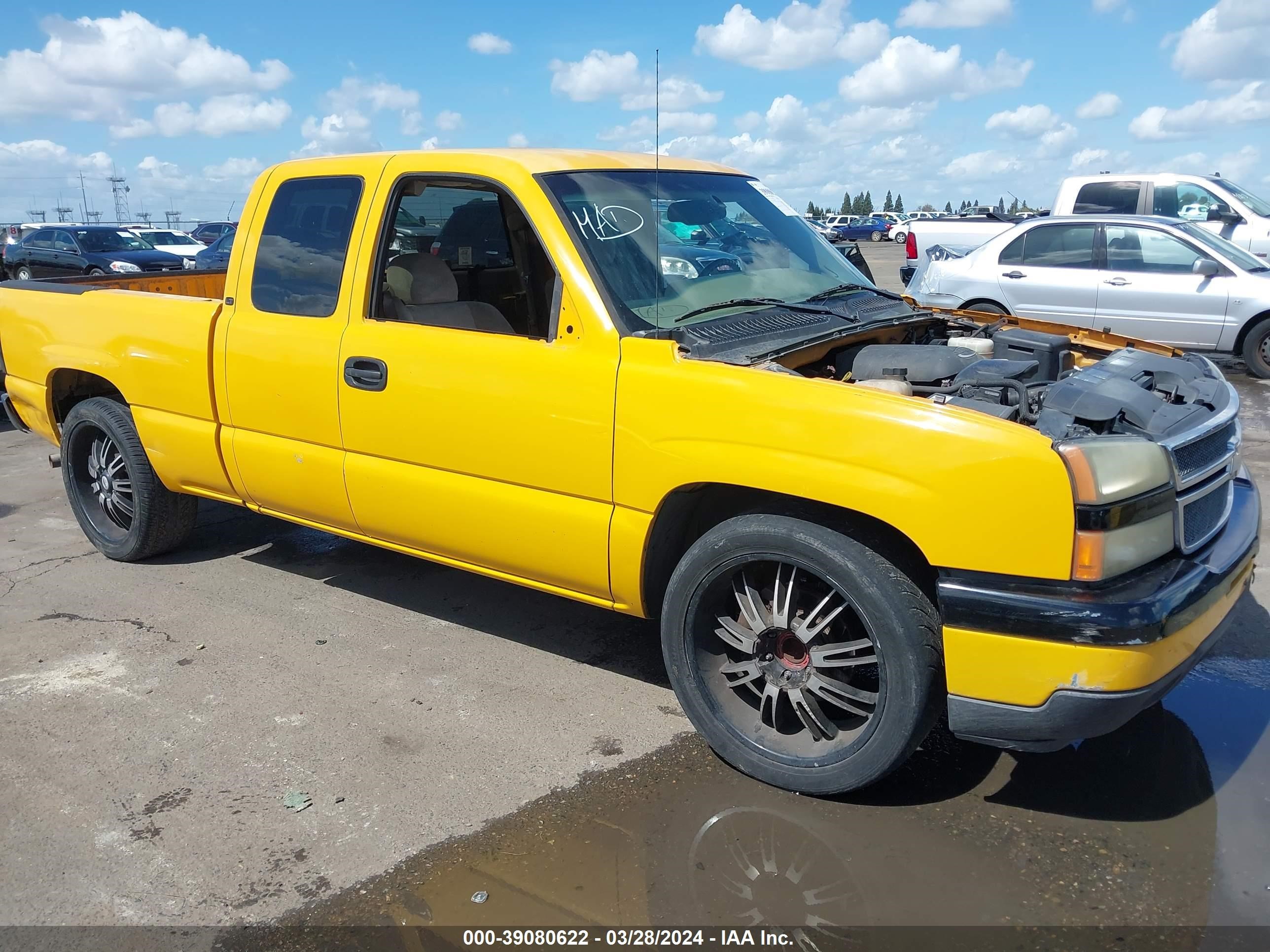 chevrolet silverado 2006 1gcec19z36z206700