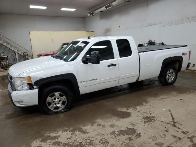 chevrolet silverado 2008 1gcek19008e132389