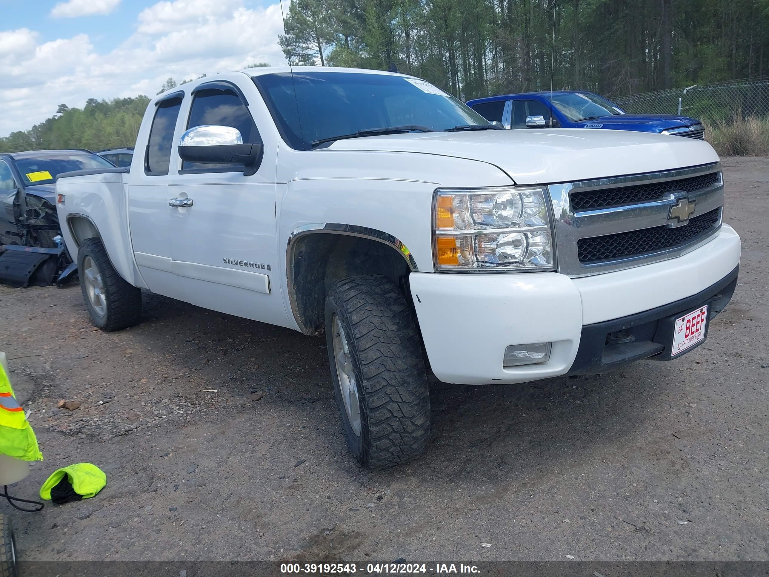 chevrolet silverado 2008 1gcek19j28z283235