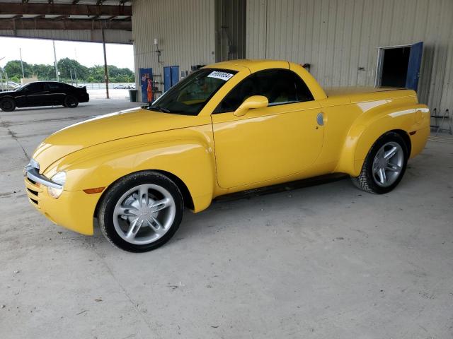 chevrolet ssr 2004 1gces14p24b111043