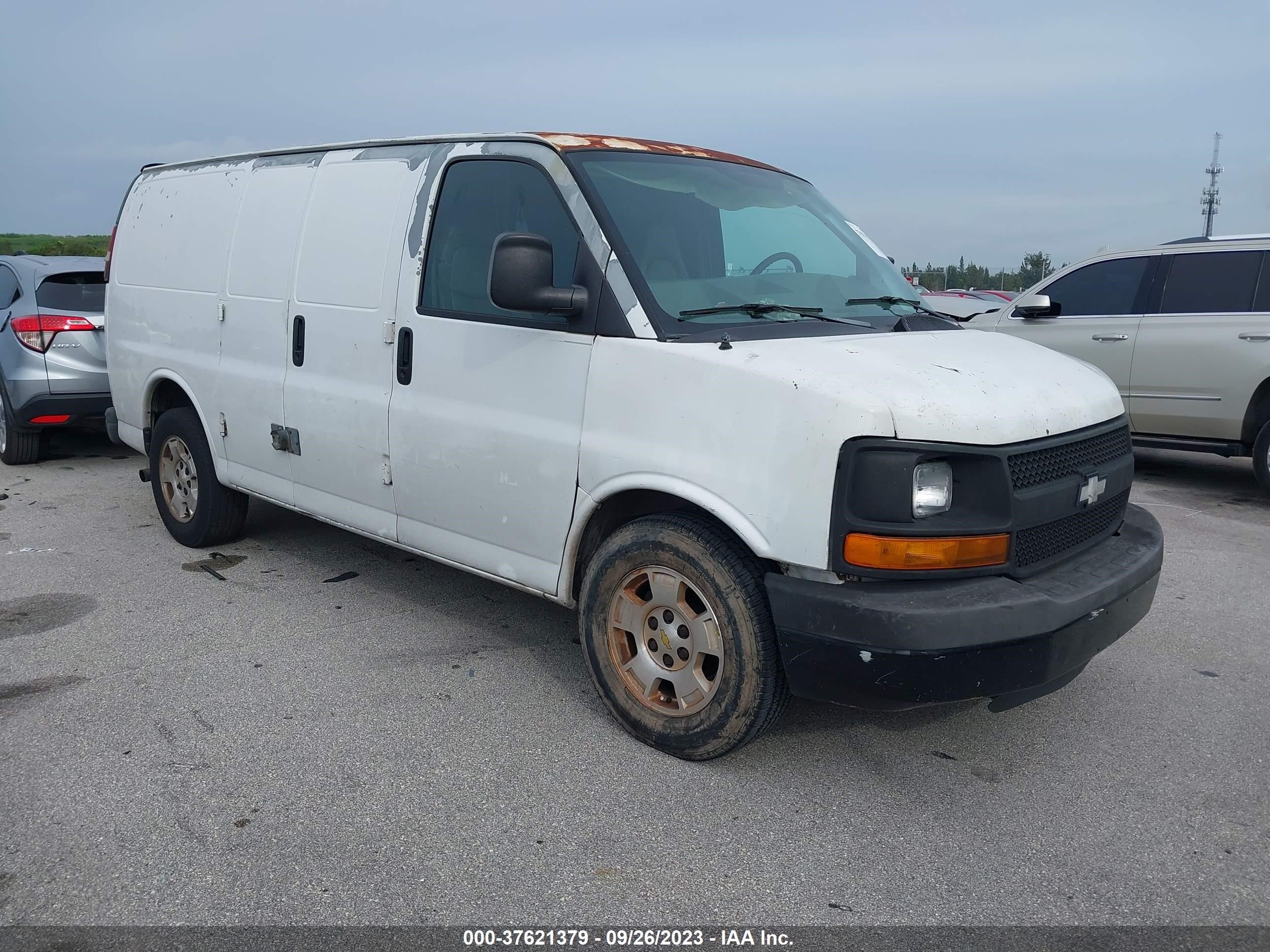 chevrolet express 2005 1gcfg15xx51140513