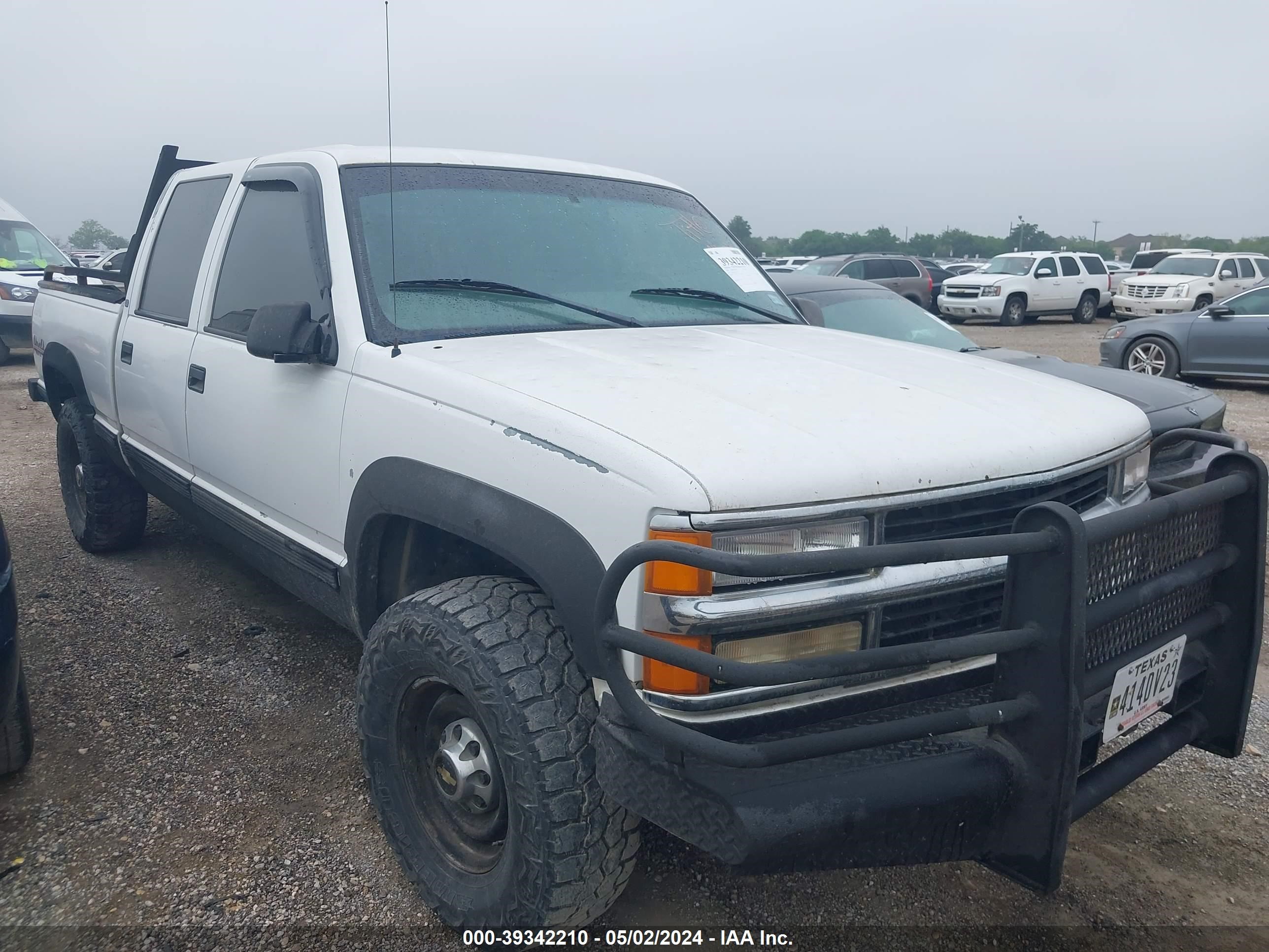 chevrolet silverado 2000 1gcgk23j6yf451192