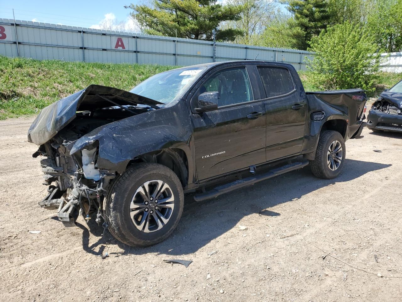 chevrolet colorado 2021 1gcgtden7m1117768