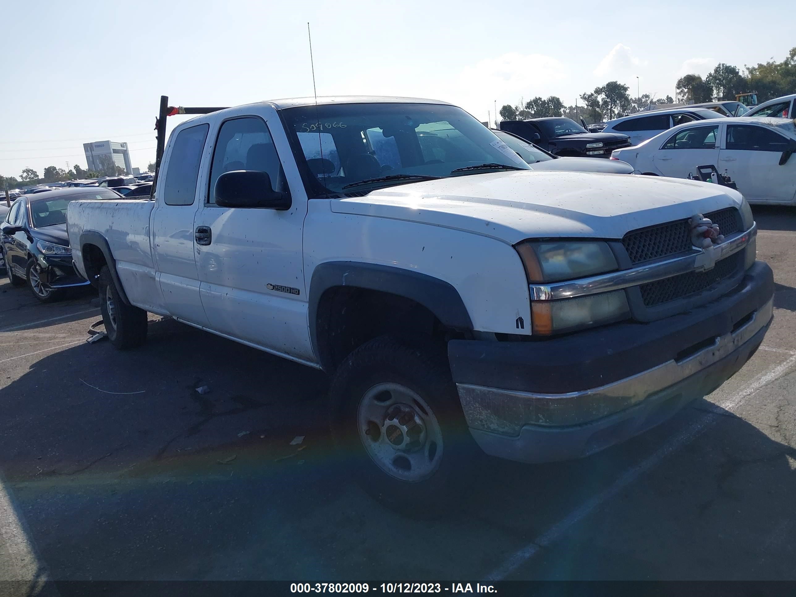 chevrolet silverado 2003 1gchc29u13e215874