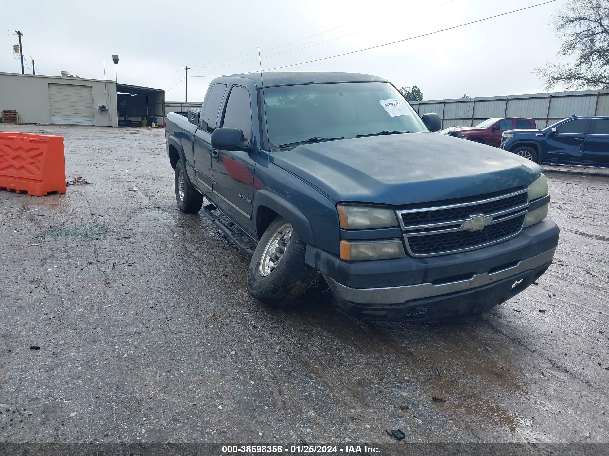 chevrolet silverado 2007 1gchc29u67e123665