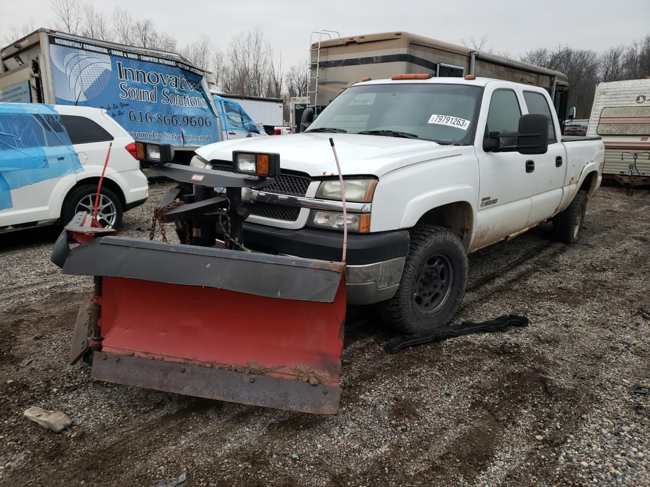 chevrolet silverado 2004 1gchk23114f100270