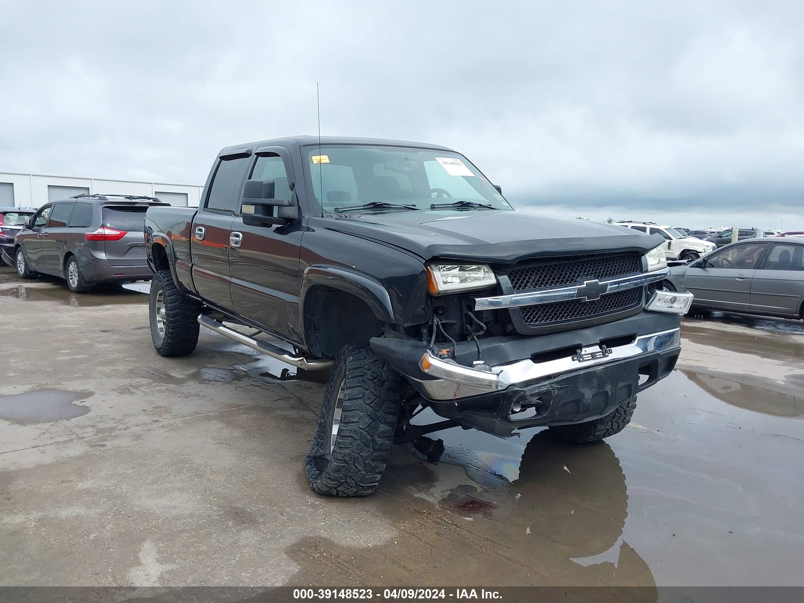 chevrolet silverado 2004 1gchk23g04f203121