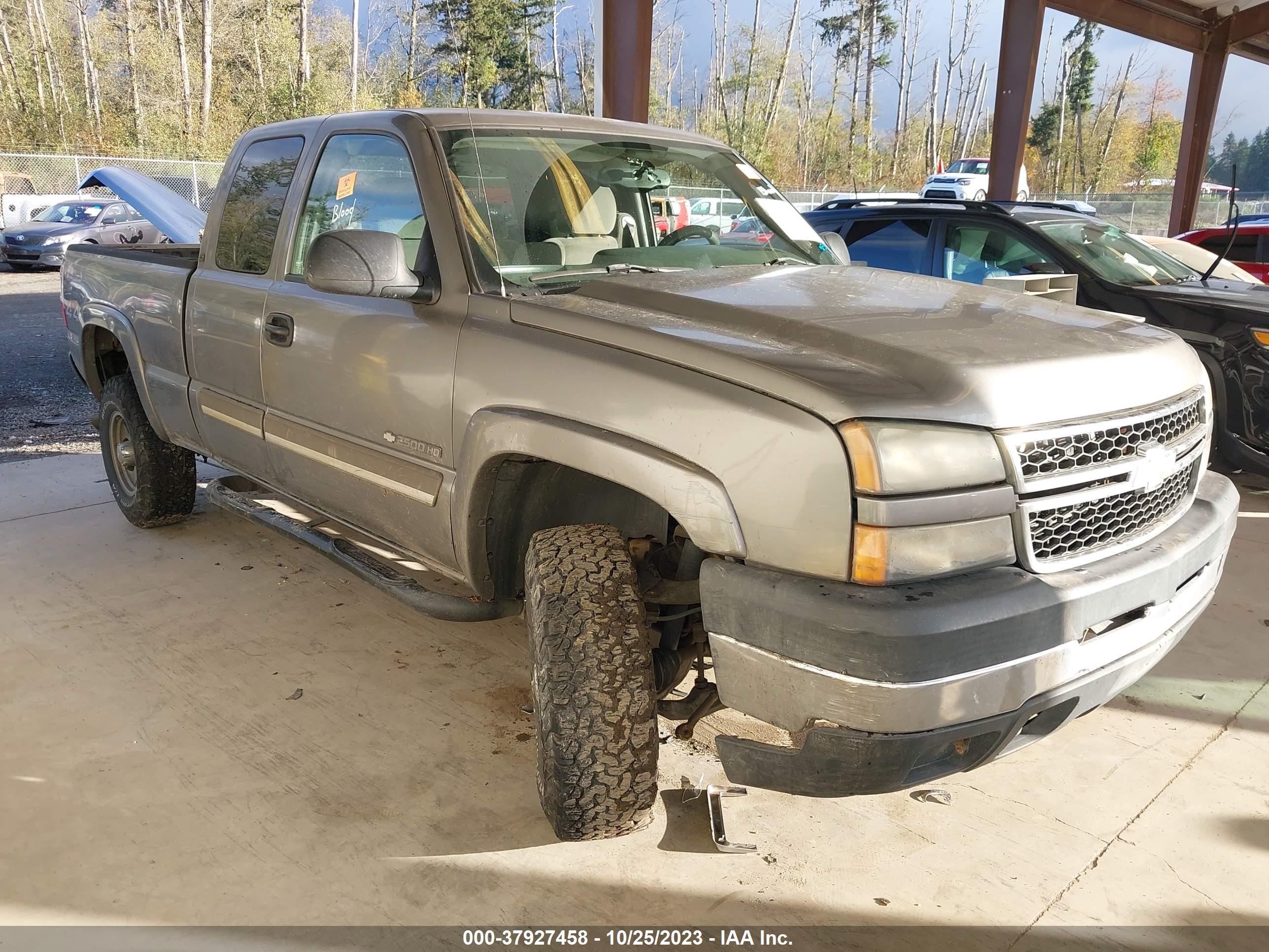 chevrolet silverado 2006 1gchk29ux6e181022