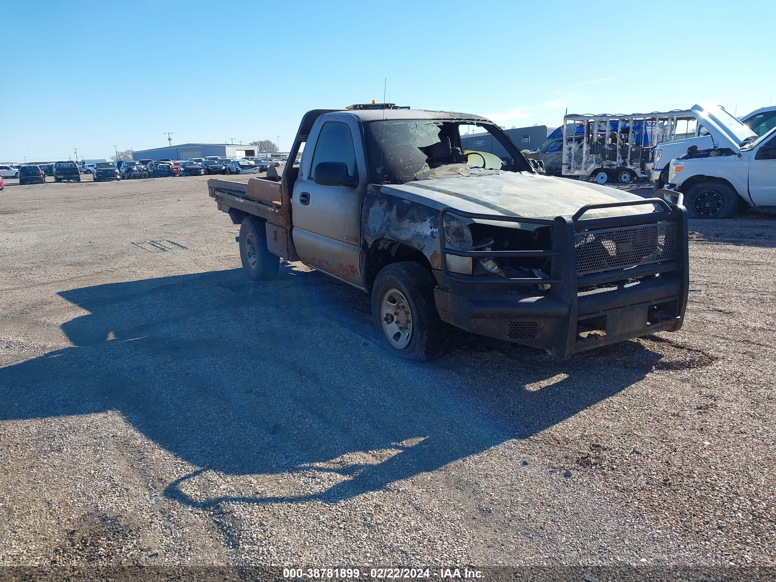 chevrolet silverado 2004 1gchk34u94e236439