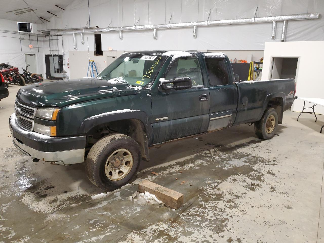 chevrolet silverado 2005 1gchk39u35e225124