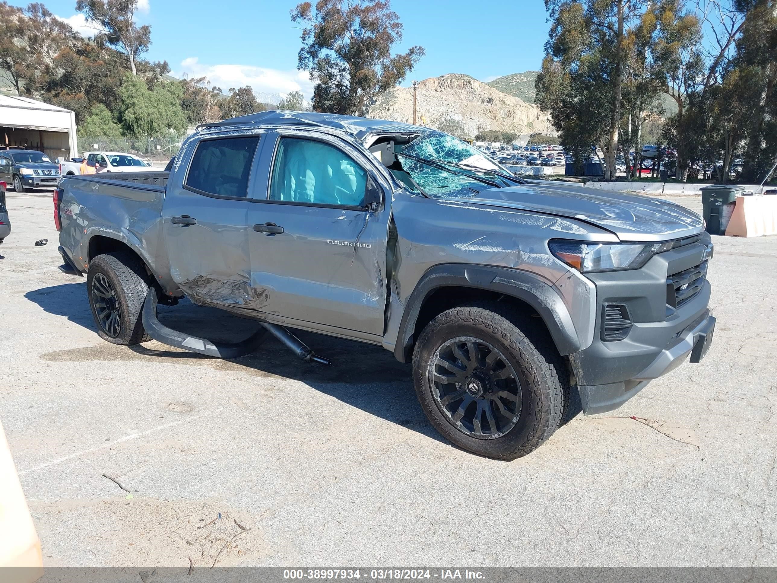 chevrolet colorado 2023 1gcpteek2p1214828